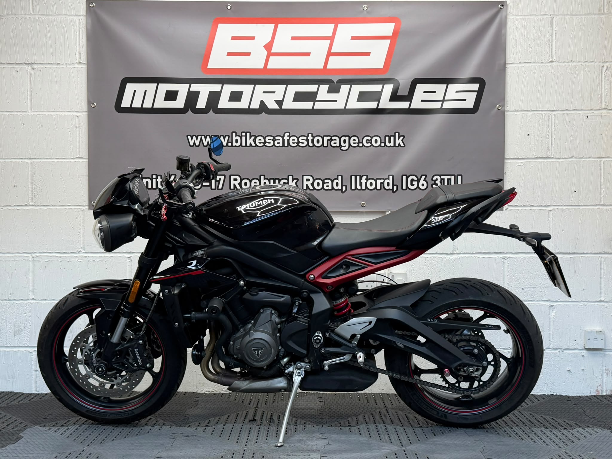 TRIUMPH STREET  TRIPLE 765R - Image 11