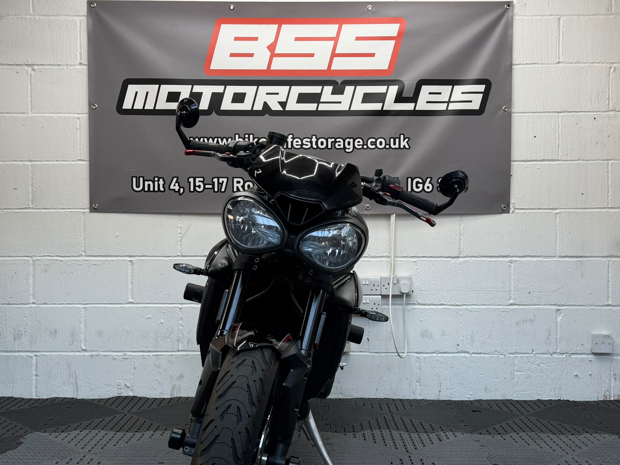 TRIUMPH STREET  TRIPLE 765R - Image 15