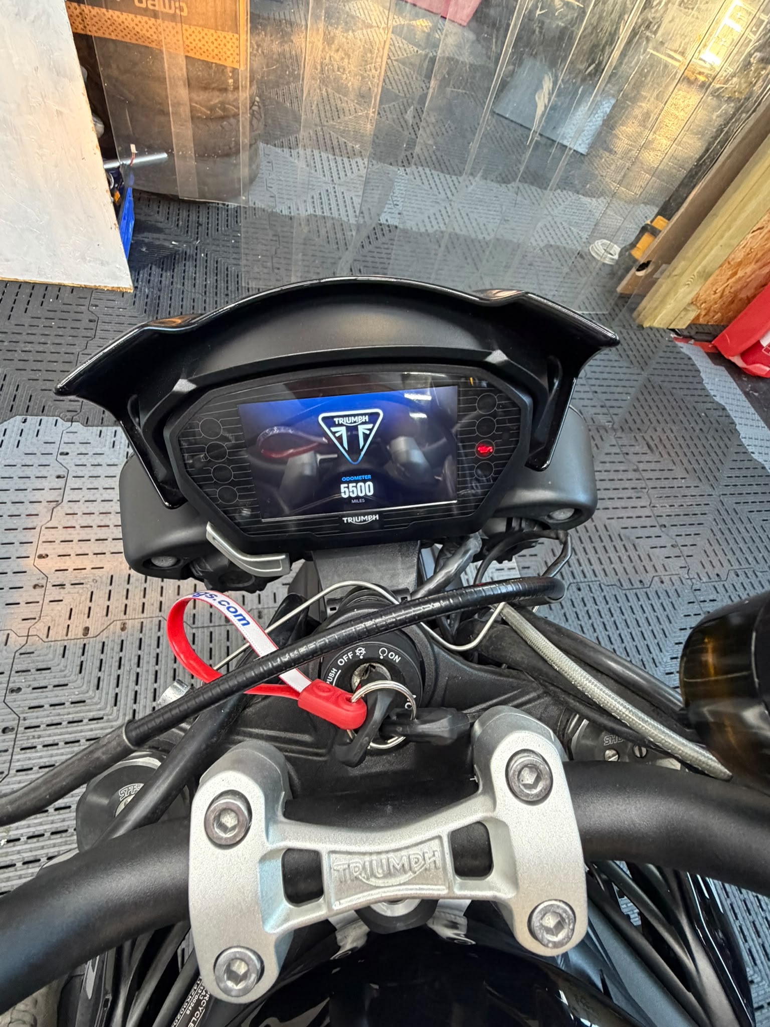 TRIUMPH STREET  TRIPLE 765R - Image 3