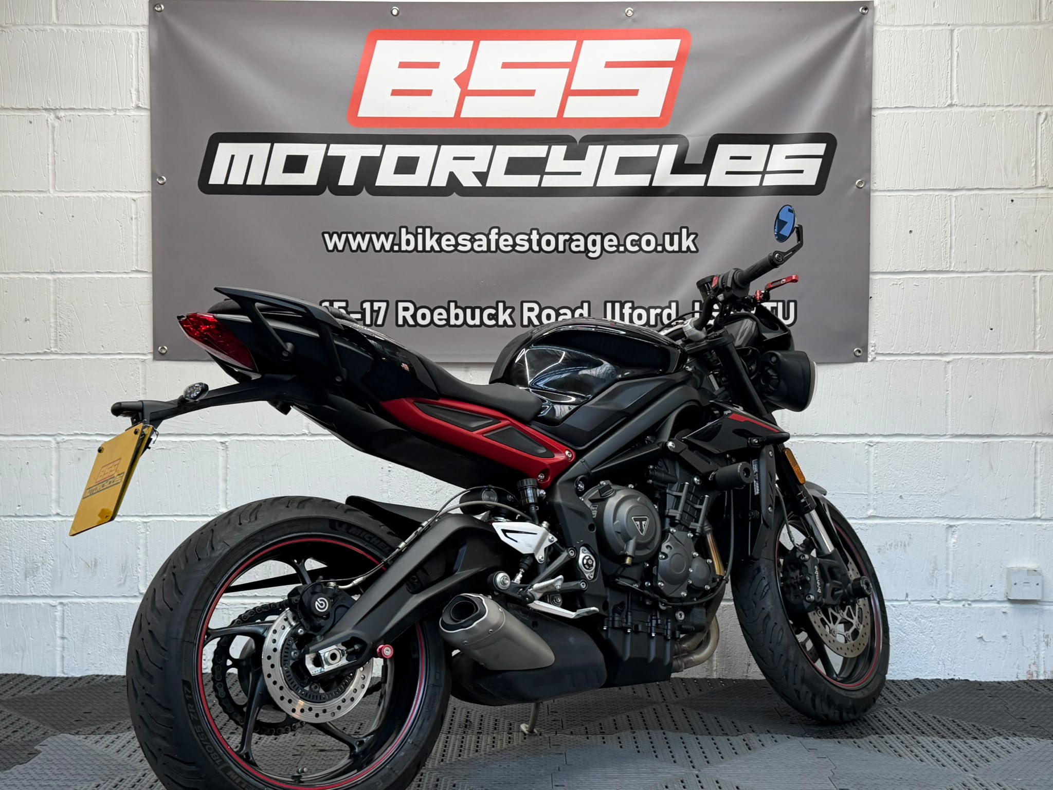 TRIUMPH STREET  TRIPLE 765R - Image 10