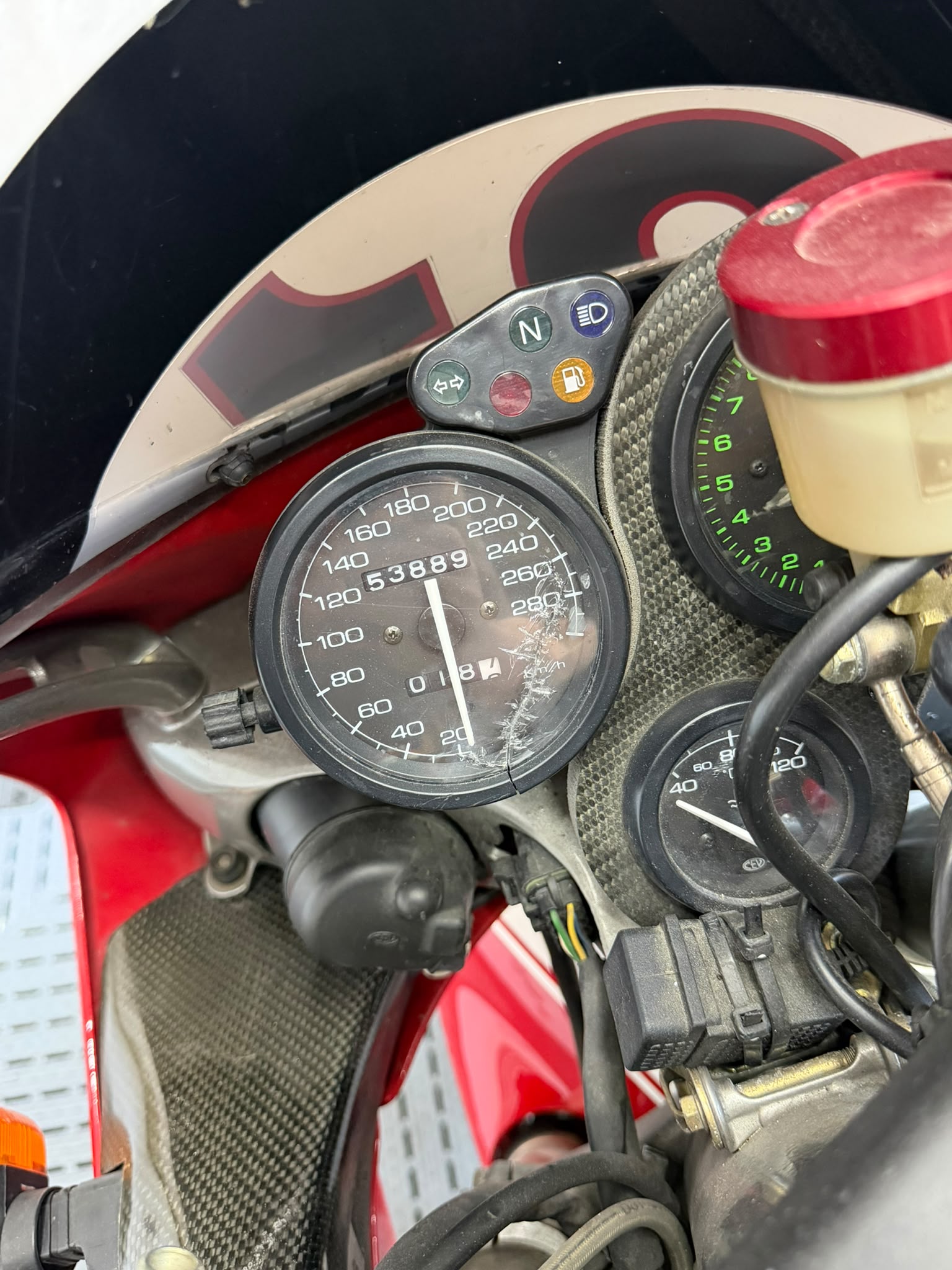 DUCATI 998 - Image 16