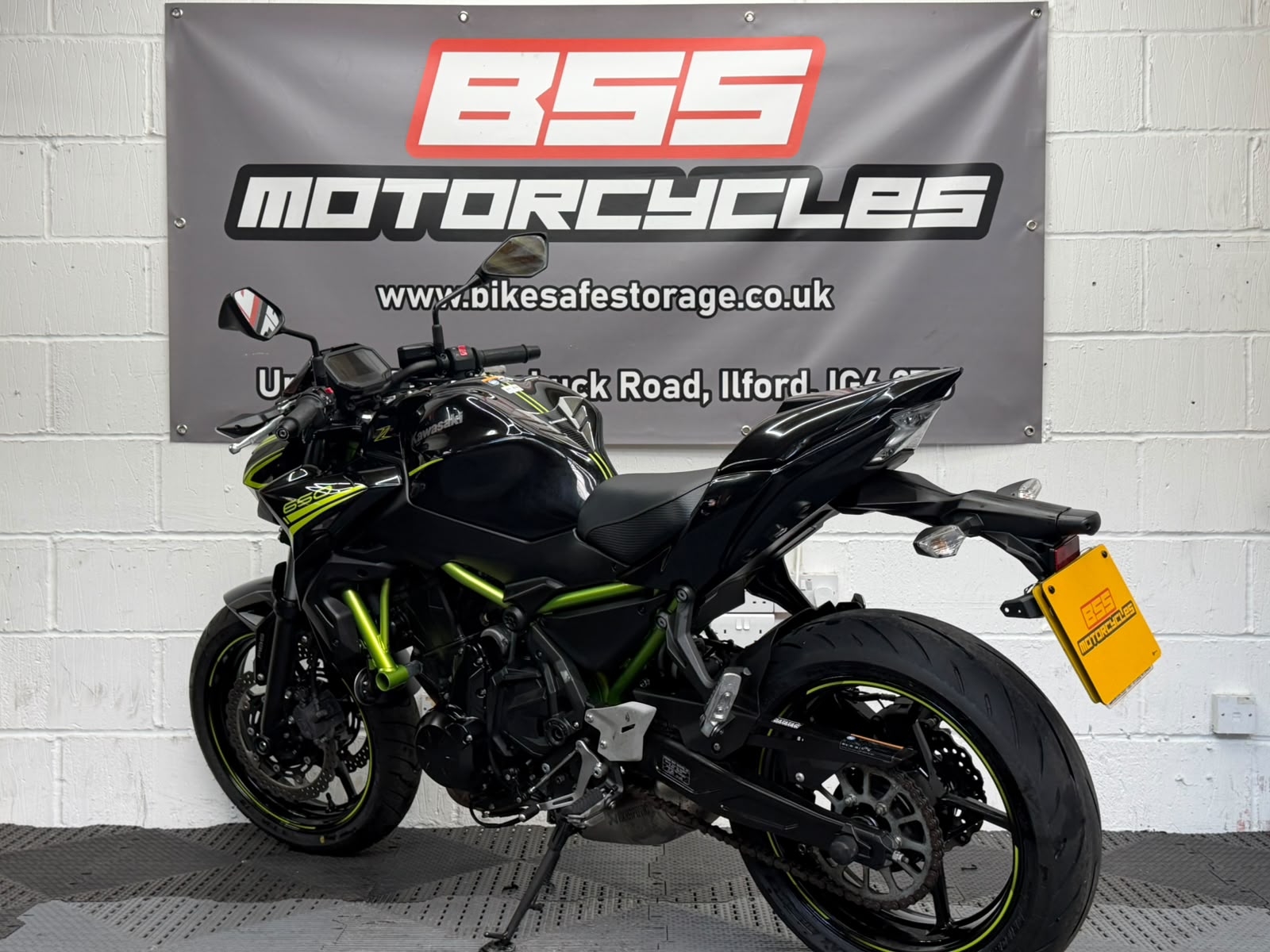 KAWASAKI Z650 - Image 14