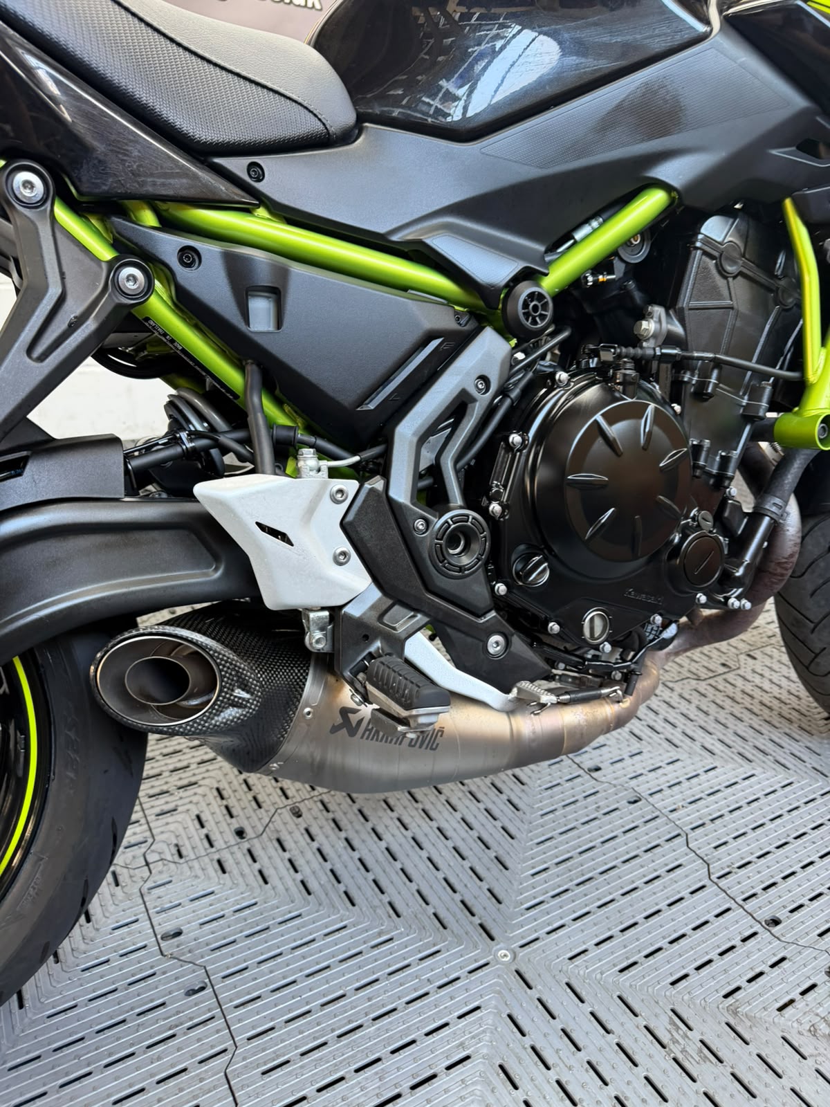 KAWASAKI Z650 - Image 4