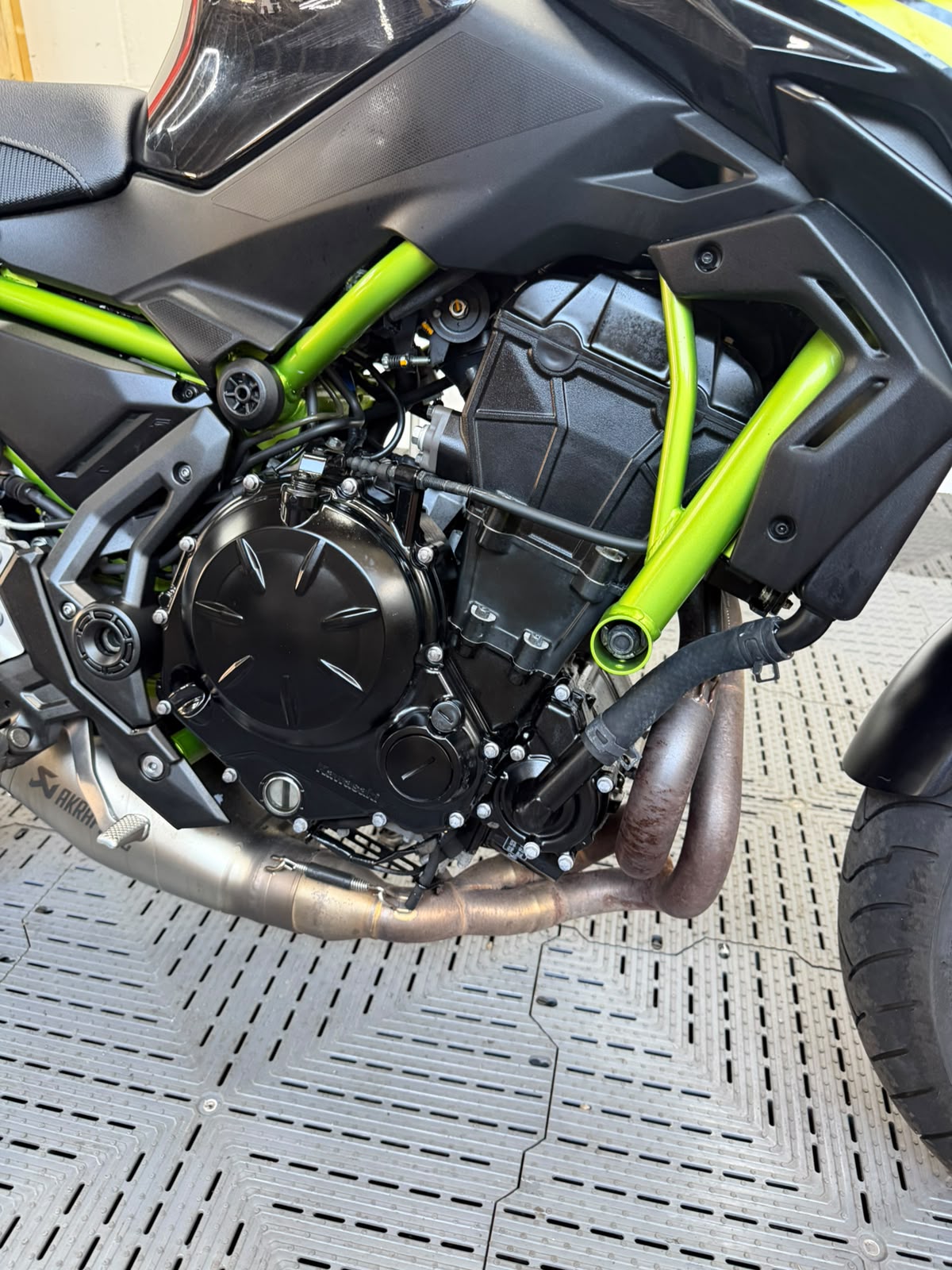 KAWASAKI Z650 - Image 5