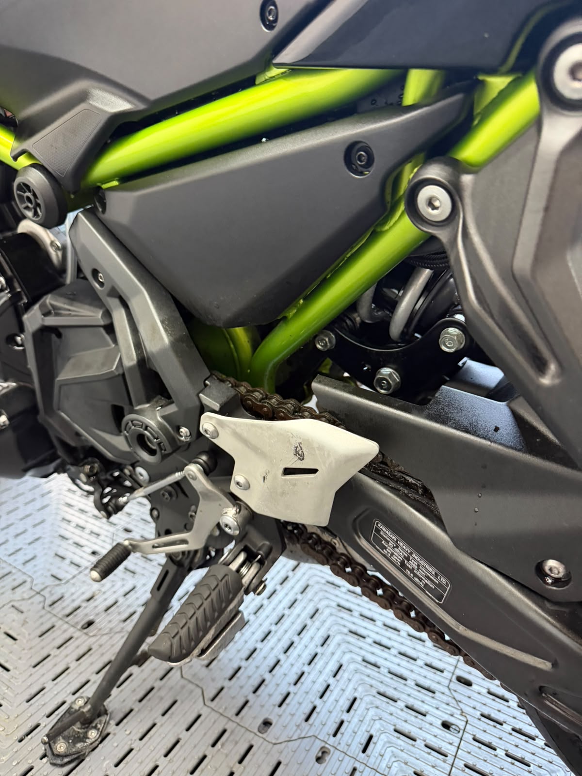 KAWASAKI Z650 - Image 10