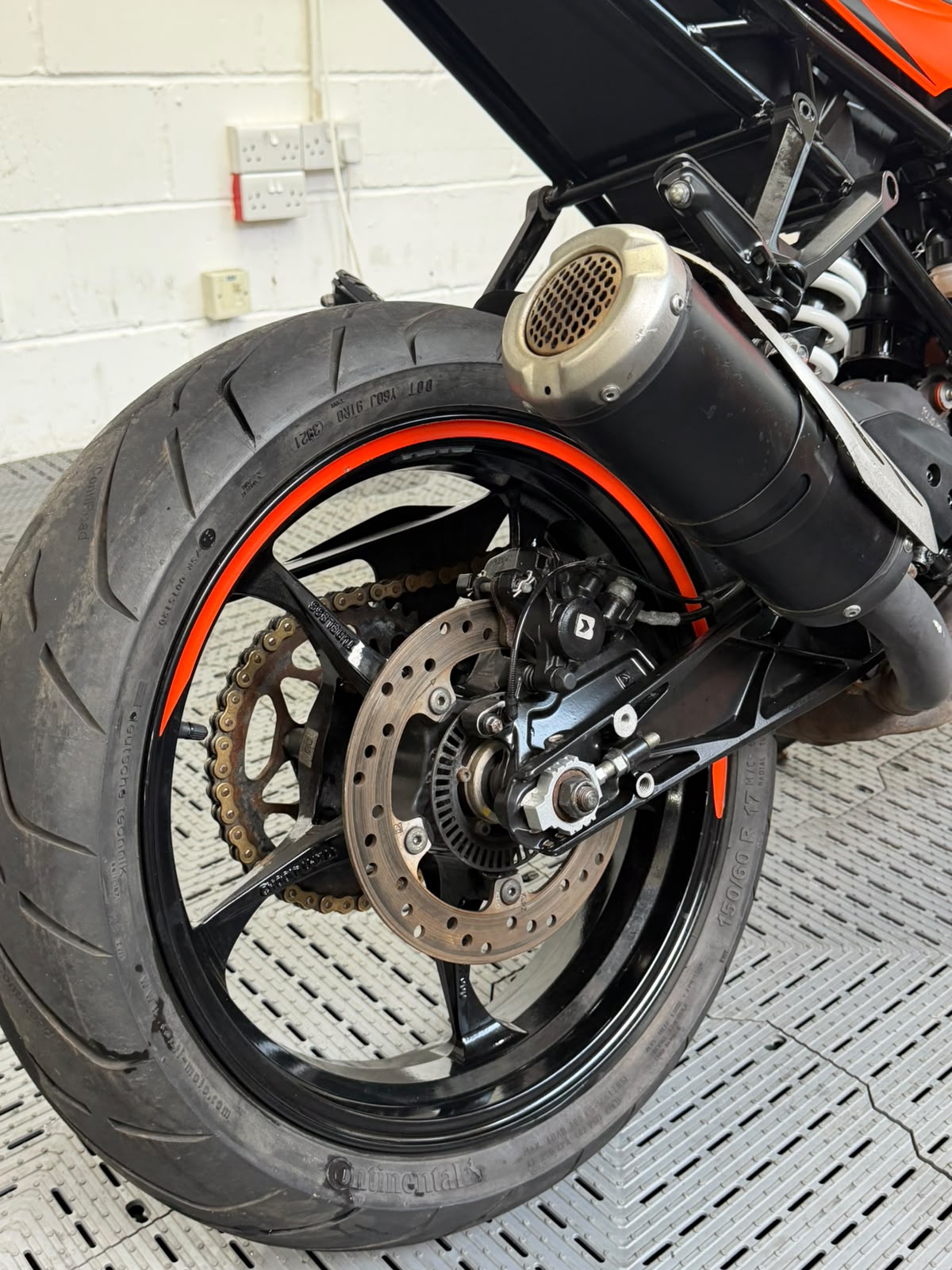 KTM RC 390 - Image 3