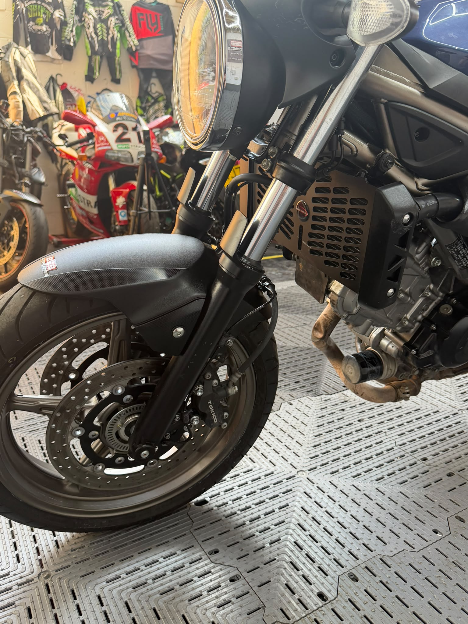 SUZUKI SV 650 - Image 15