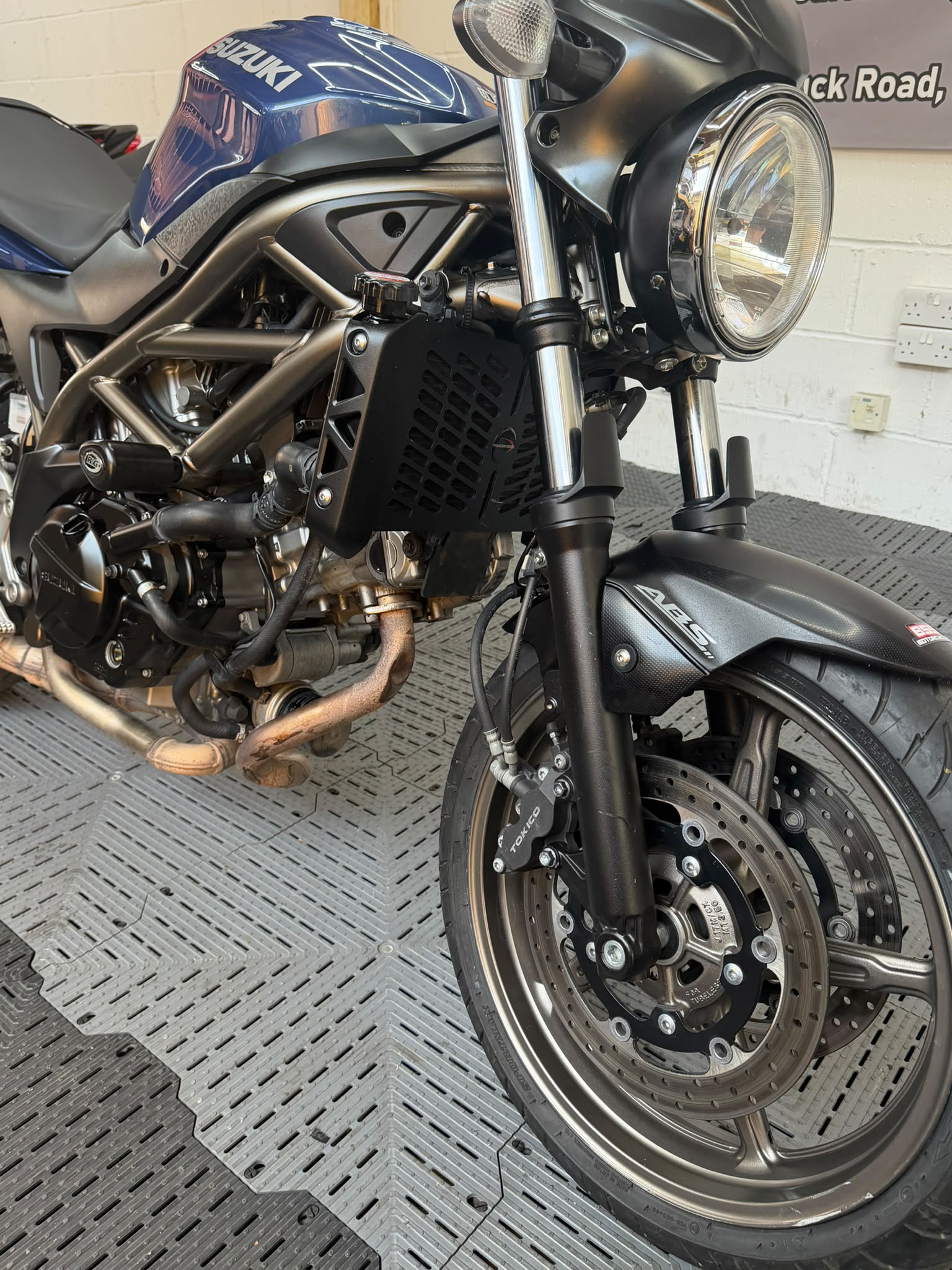 SUZUKI SV 650 - Image 9