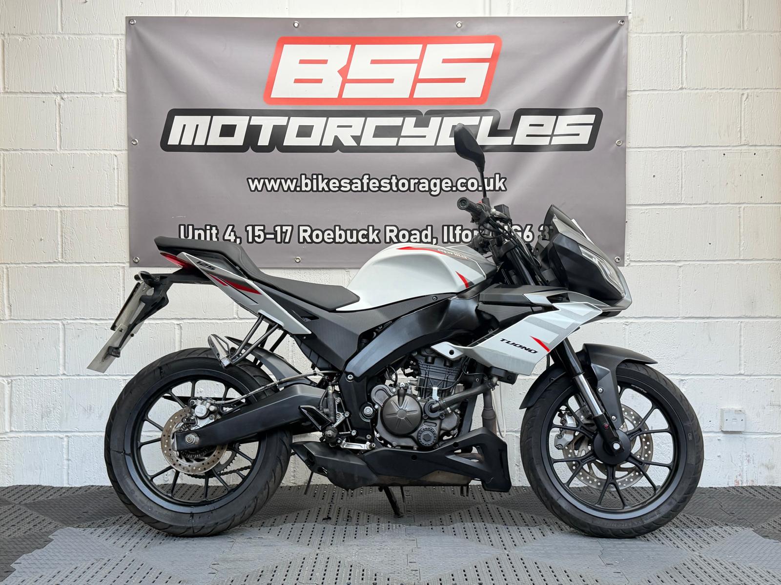 APRILIA TUONO 125