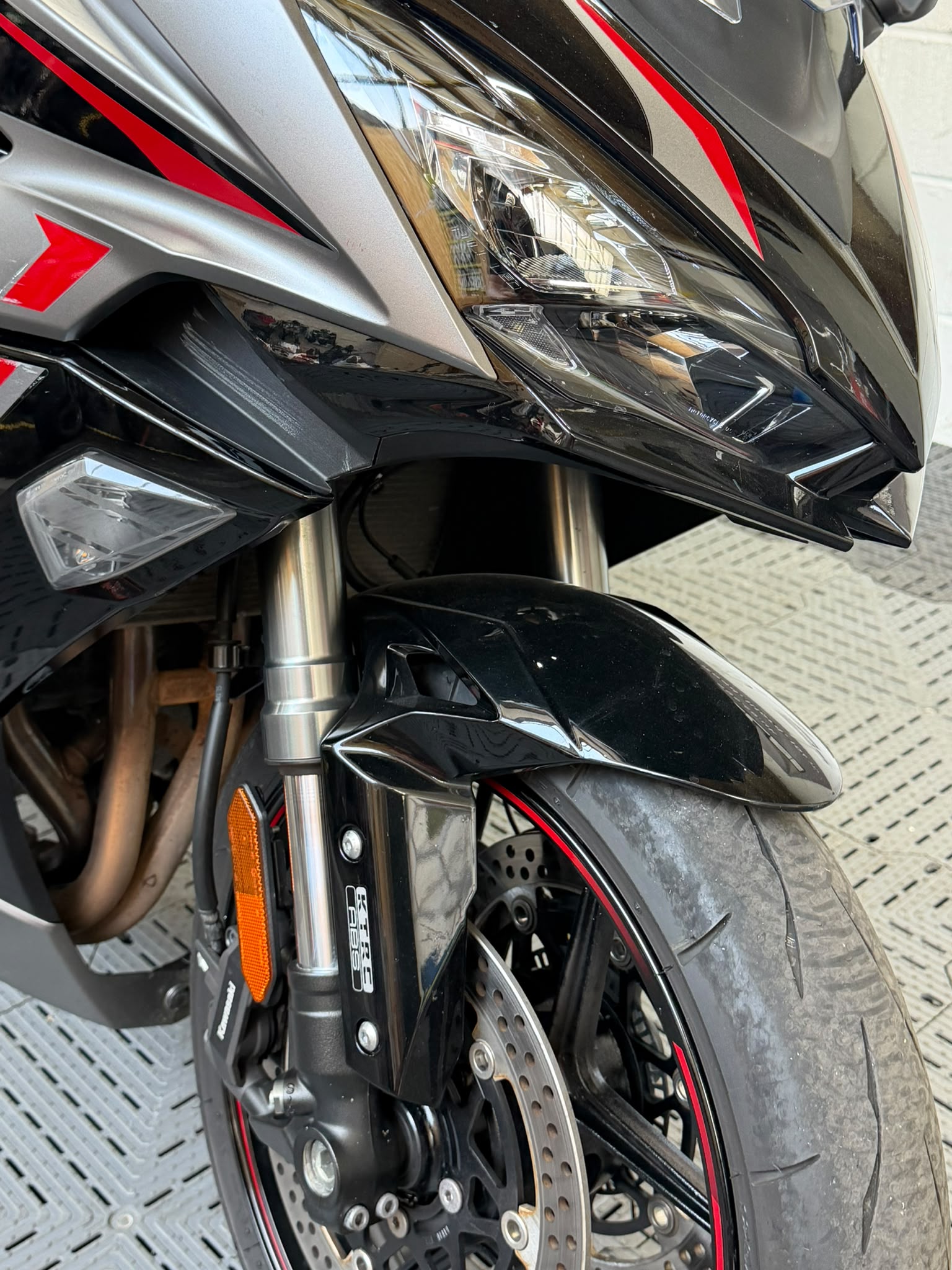 KAWASAKI NINJA 1000SX - Image 12