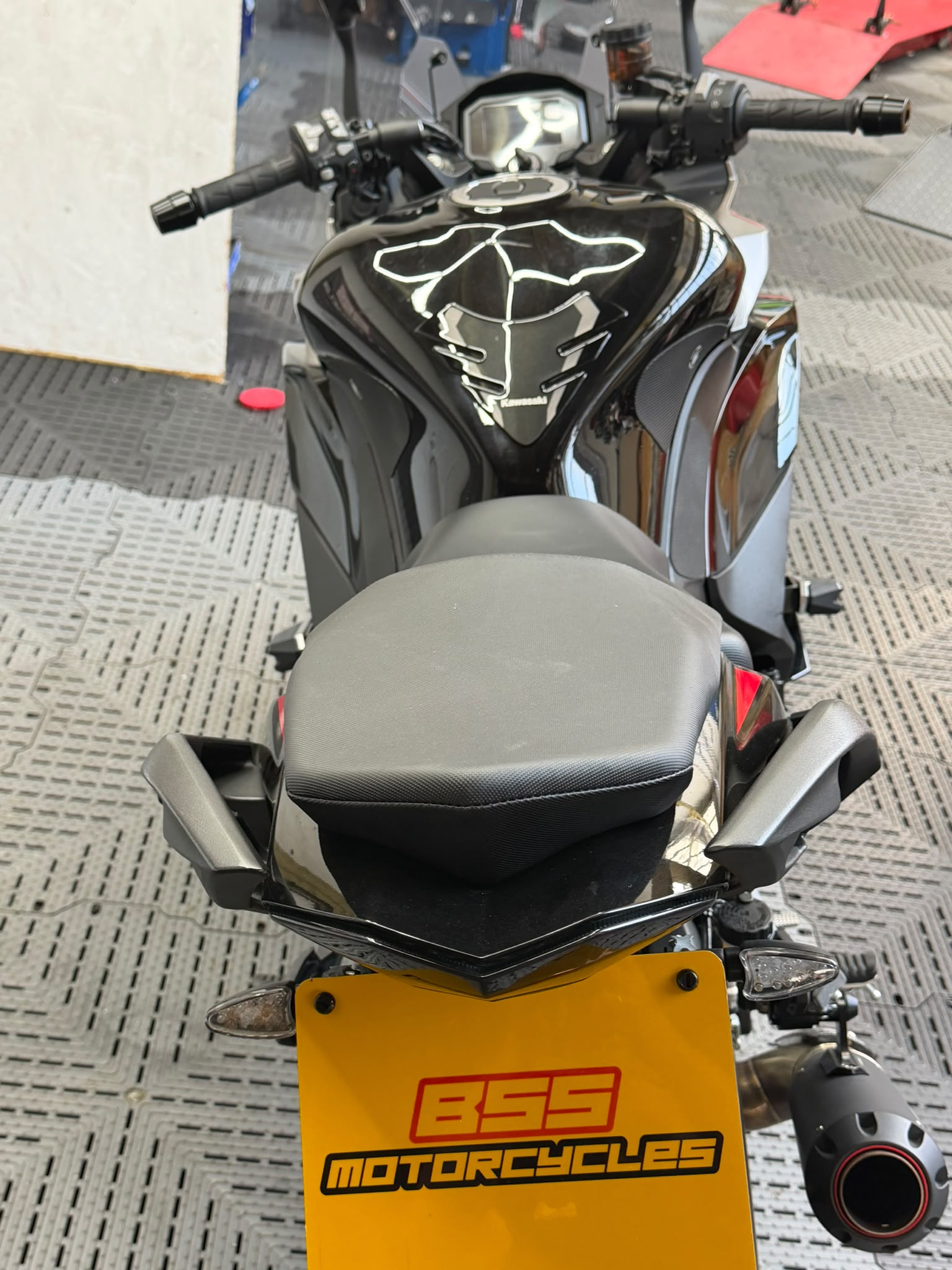 KAWASAKI NINJA 1000SX - Image 16