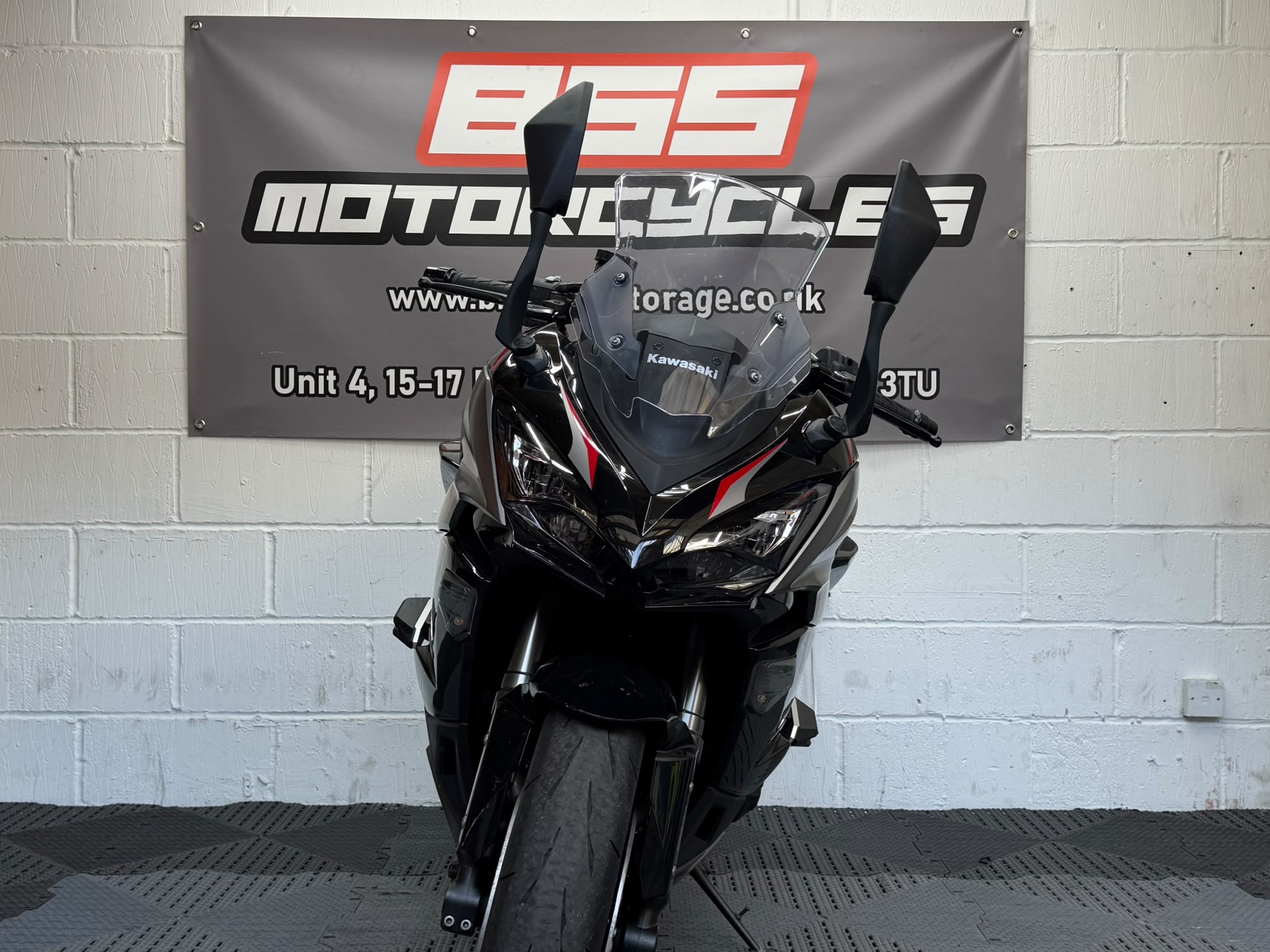 KAWASAKI NINJA 1000SX - Image 3