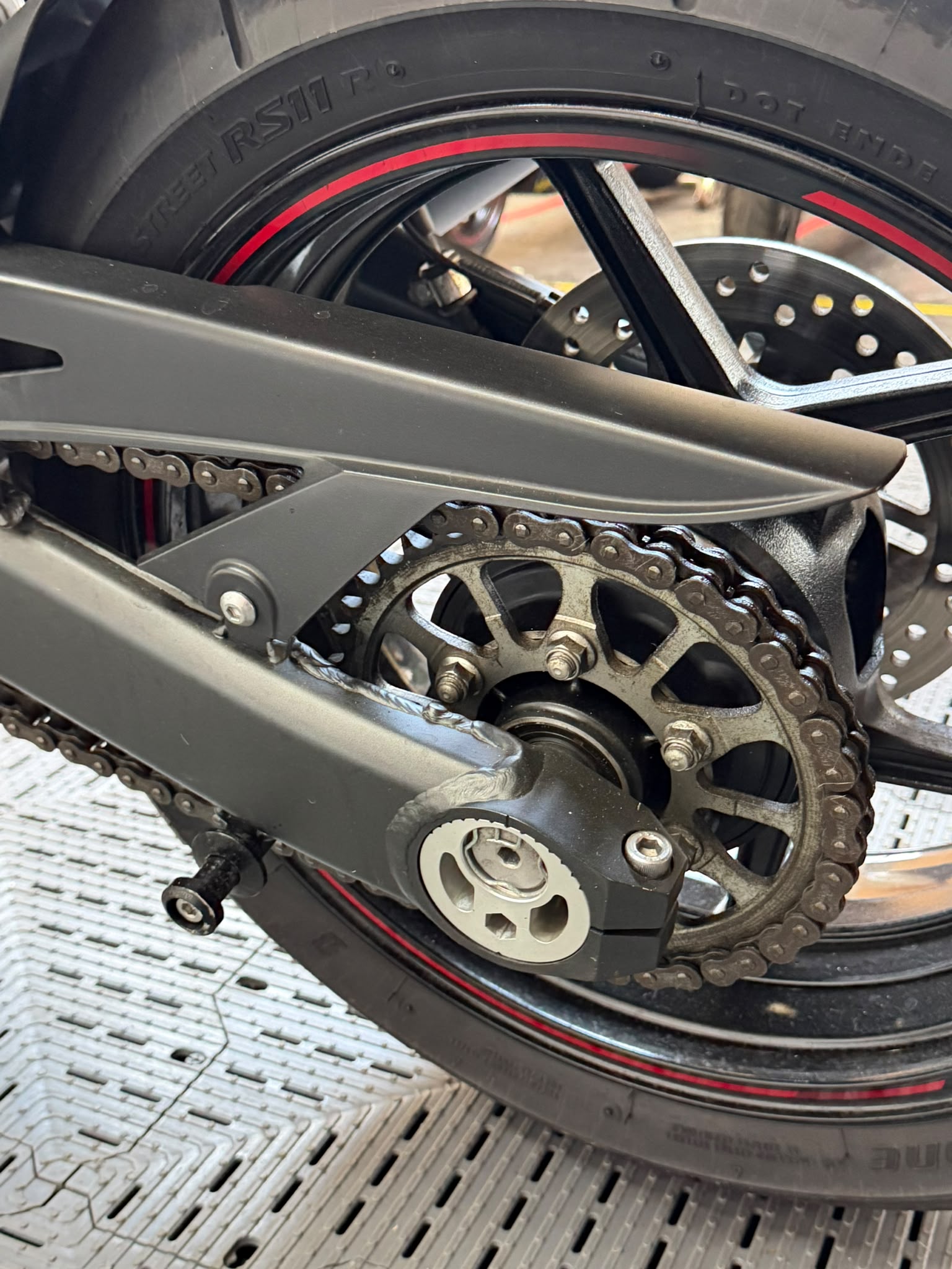 KAWASAKI NINJA 1000SX - Image 9