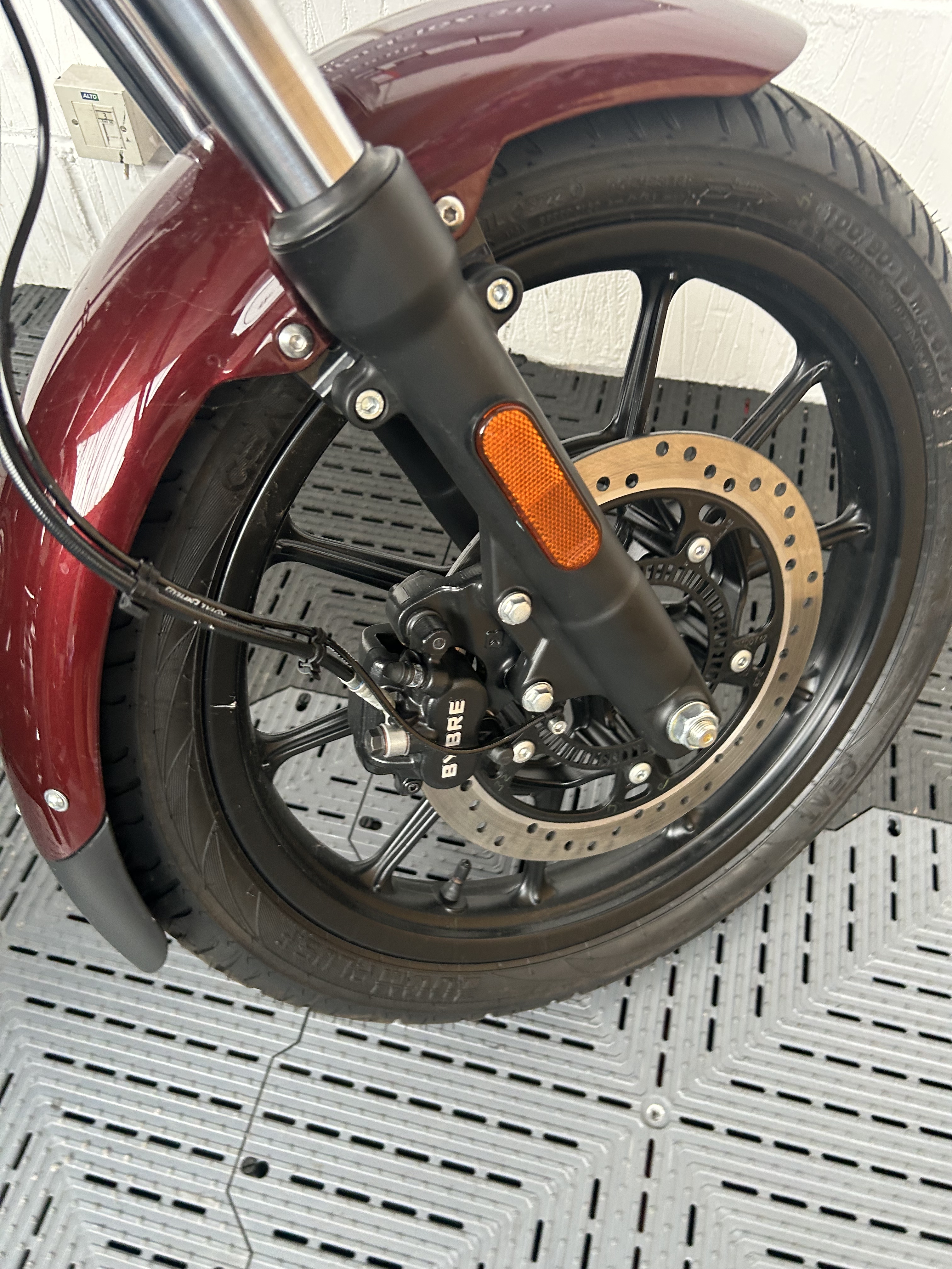 ROYAL ENFIELD METEOR 350 - Image 12