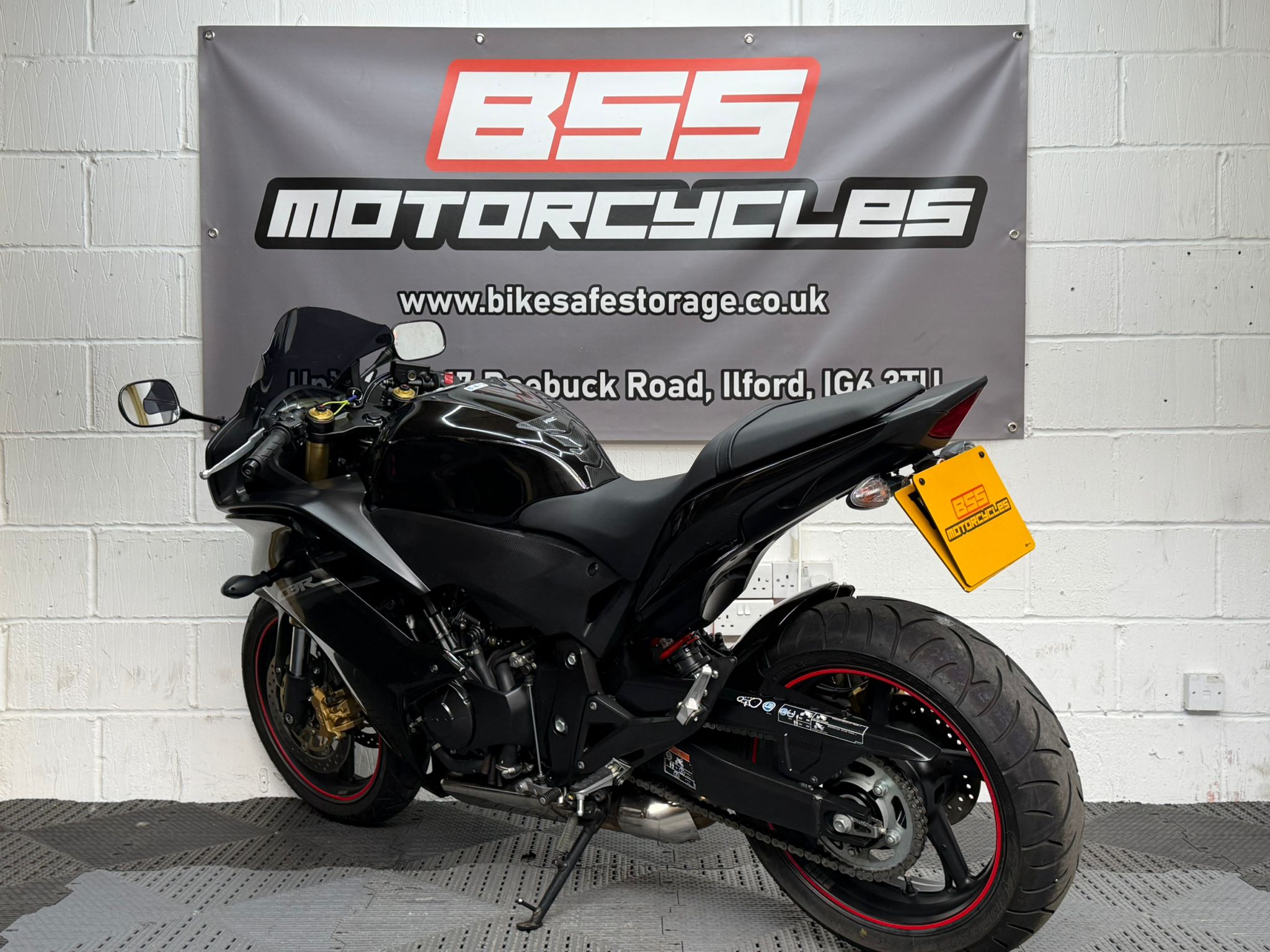 HONDA CBR600F - Image 12