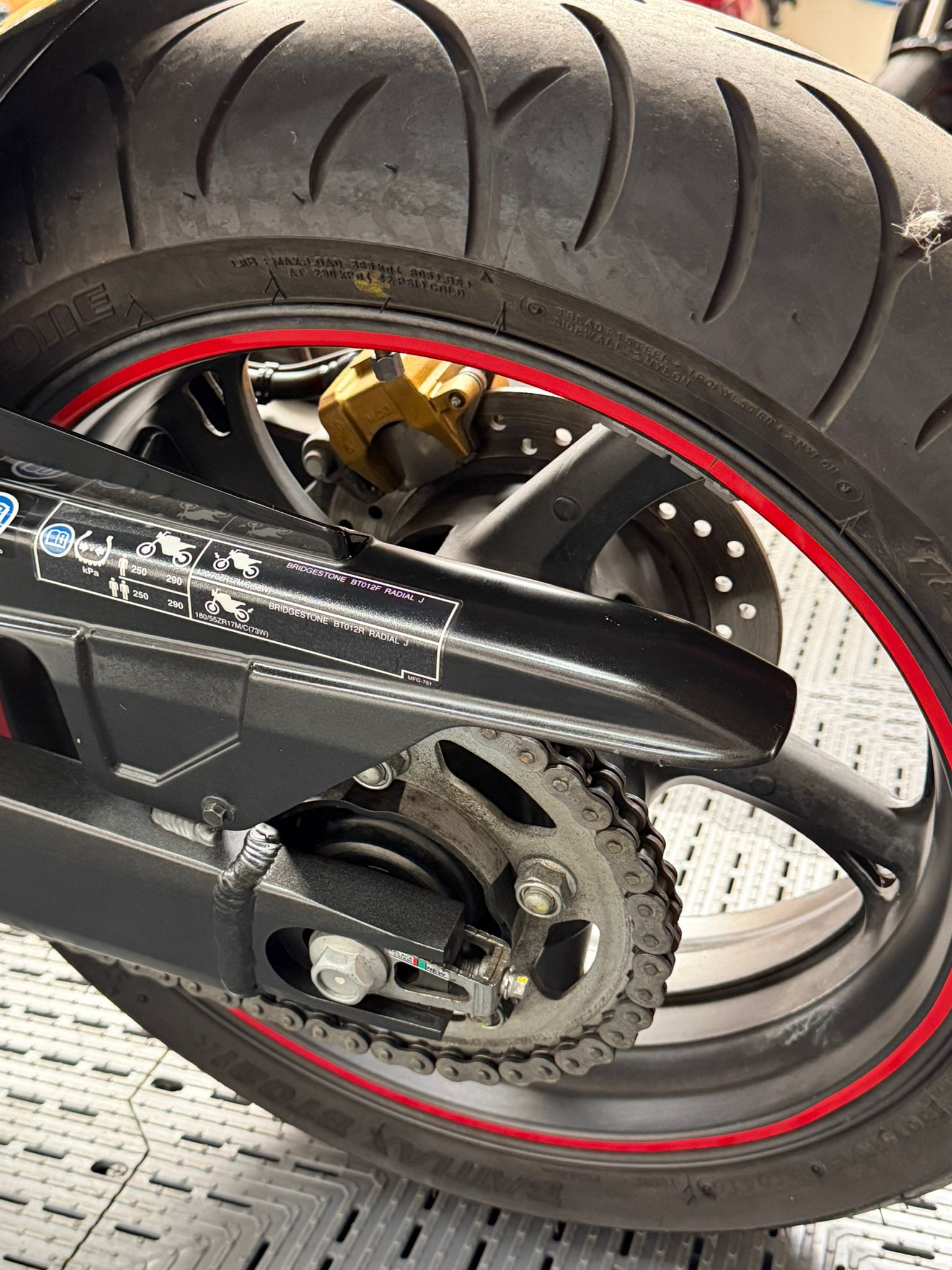 HONDA CBR600F - Image 7