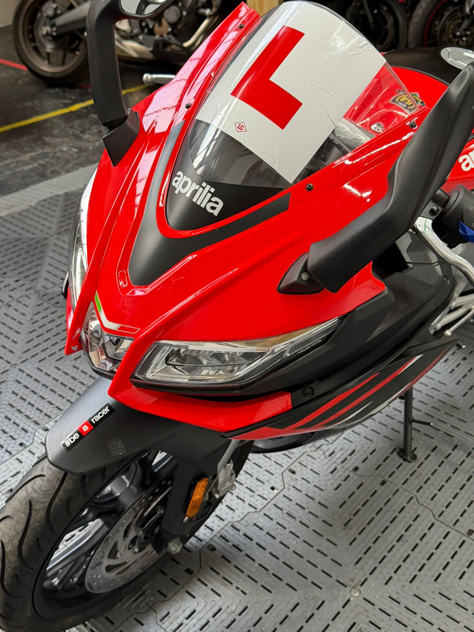 APRILIA RS 125 - Image 11