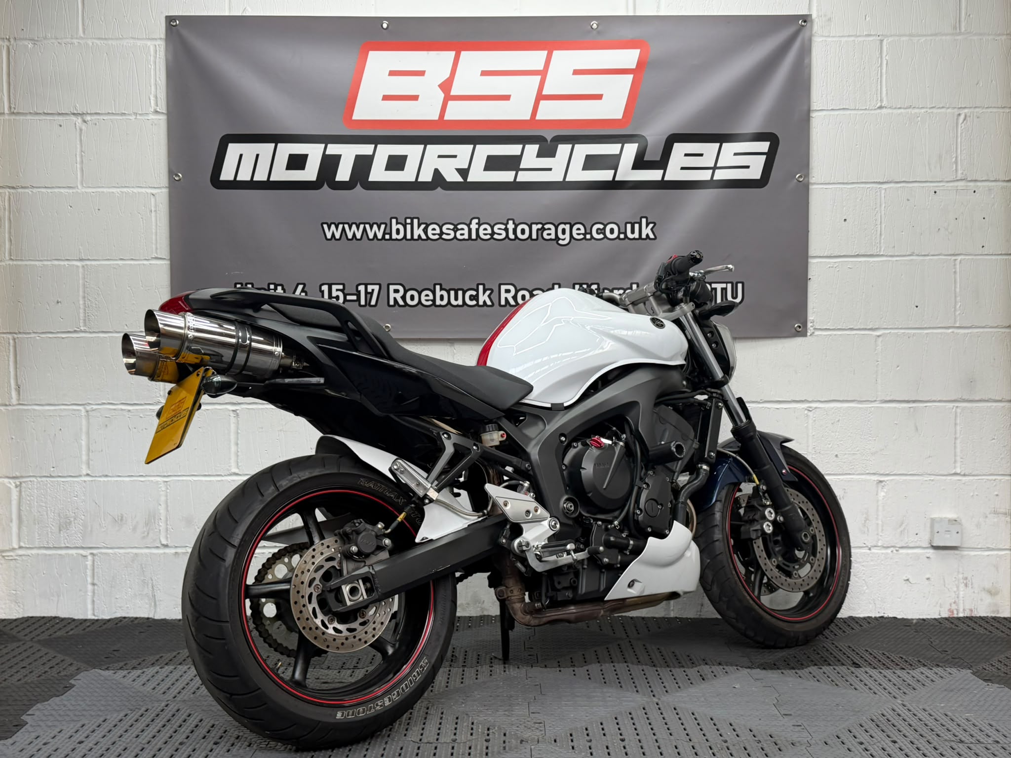 YAMAHA FZ6 FAZER 600 S2 - Image 6