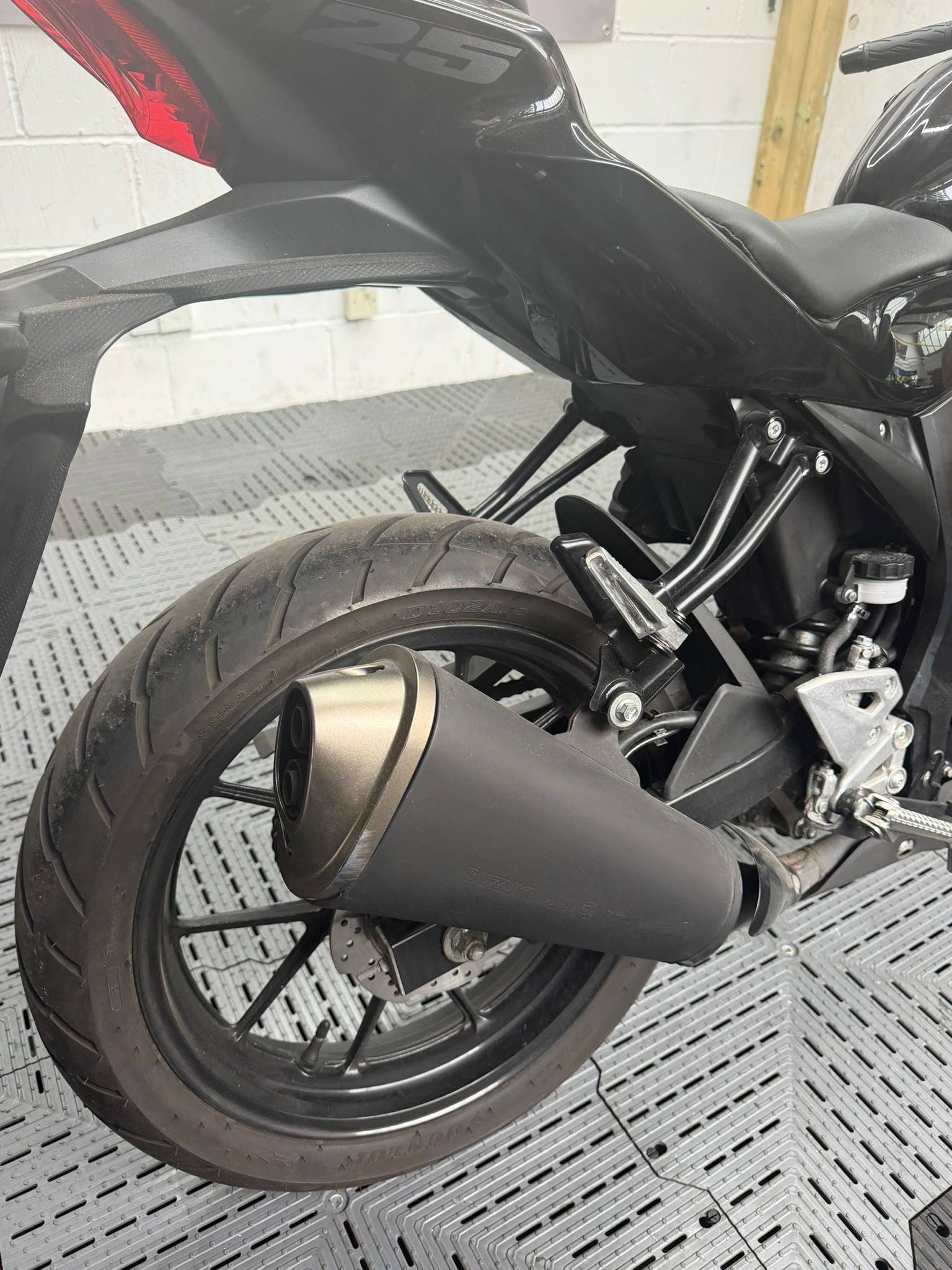 SUZUKI GSX-S125 - Image 13