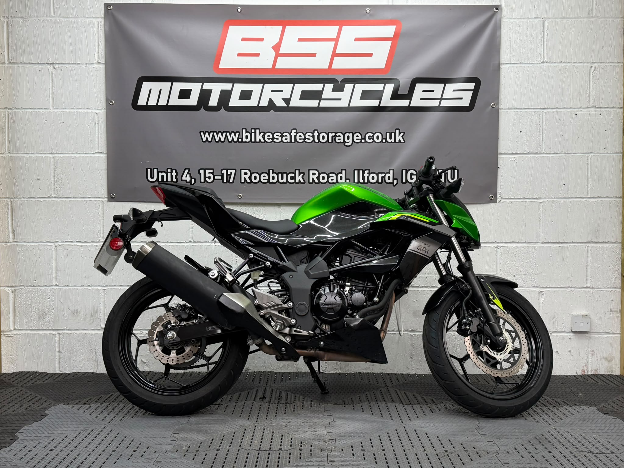 KAWASAKI Z125