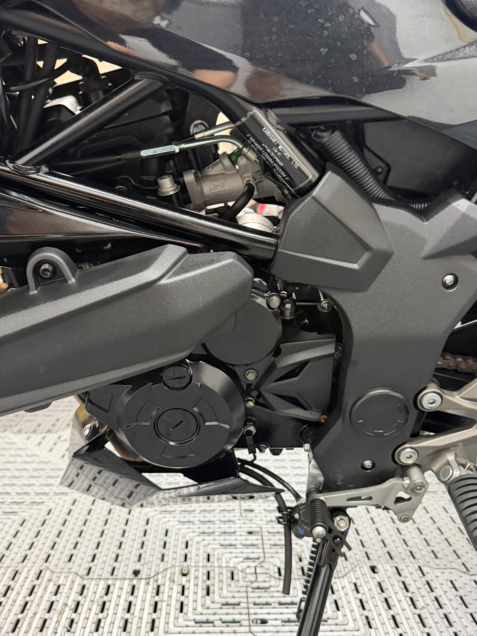 KAWASAKI Z125 - Image 6