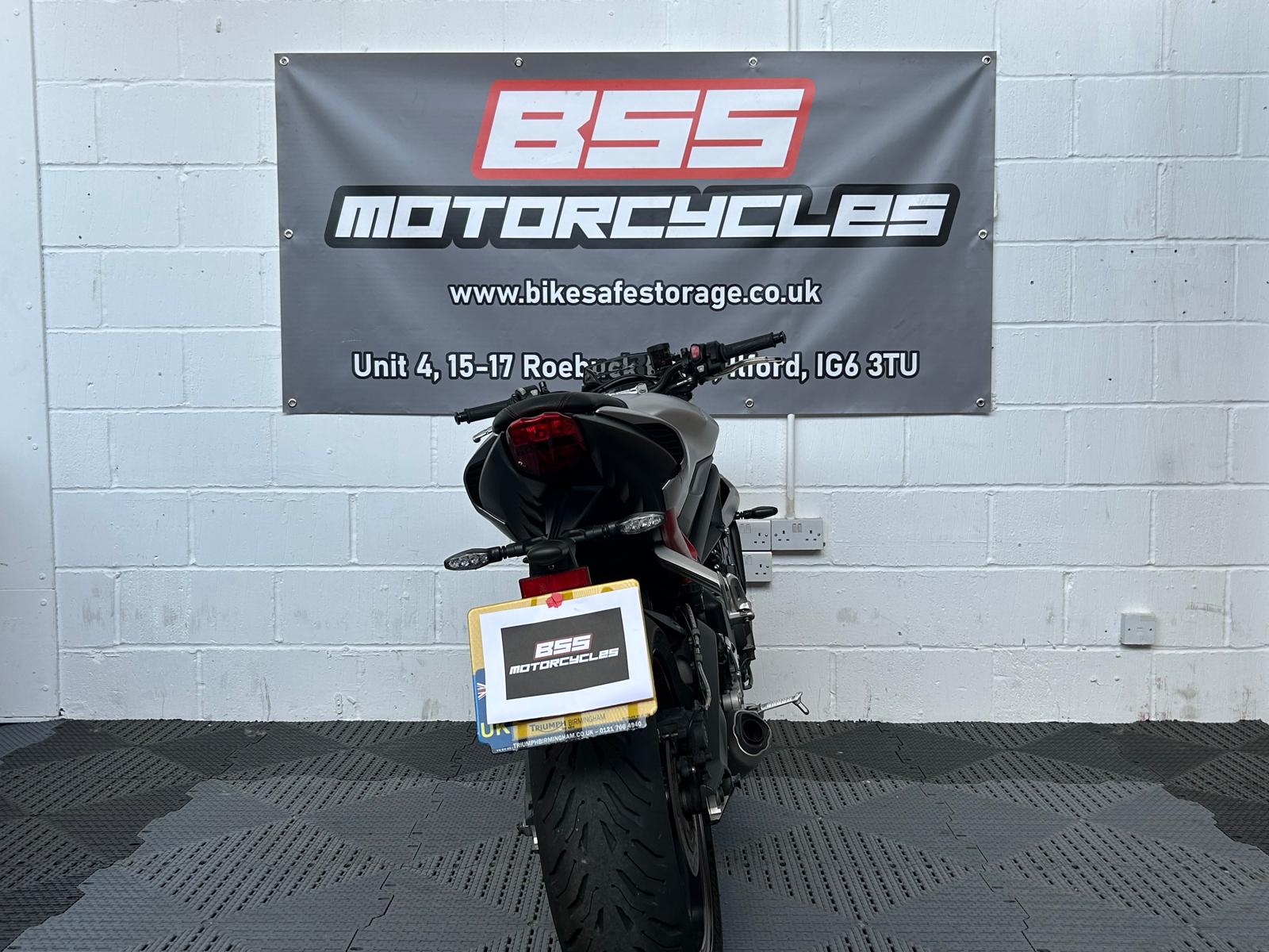 TRIUMPH STREET TRIPLE 765 R LOW - Image 7