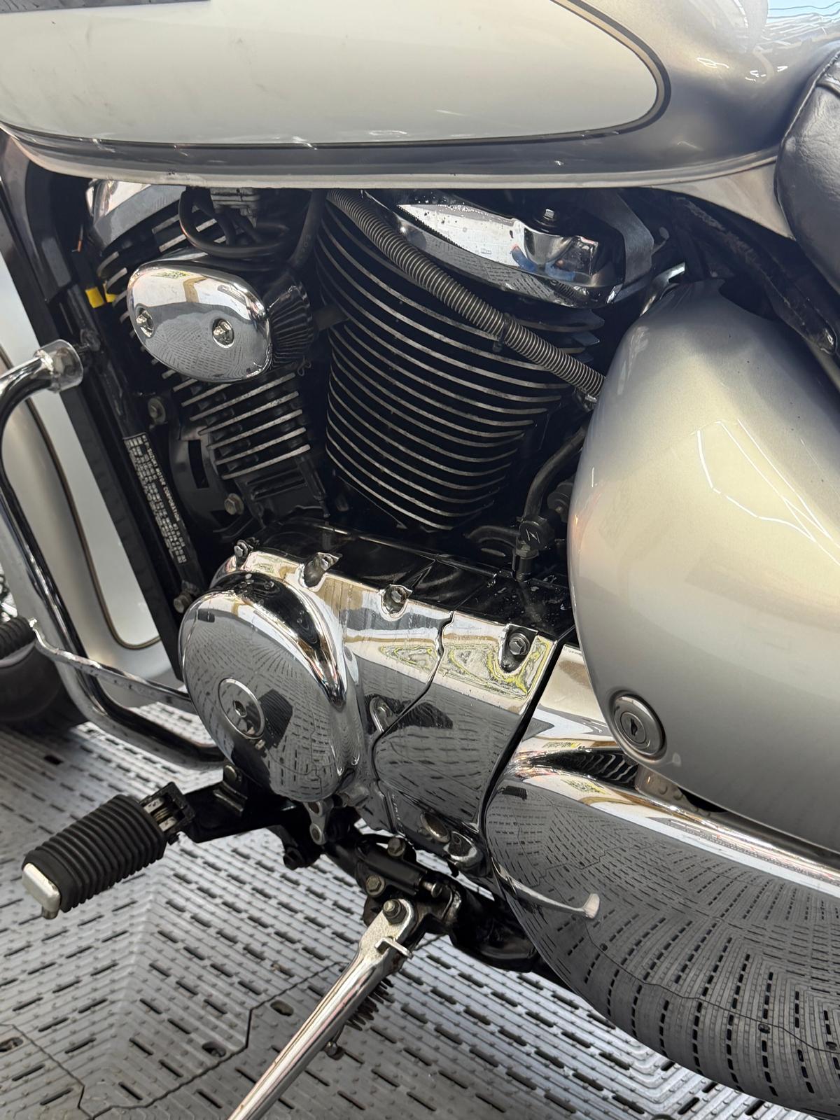 SUZUKI VL800 VOLUSIA - Image 10