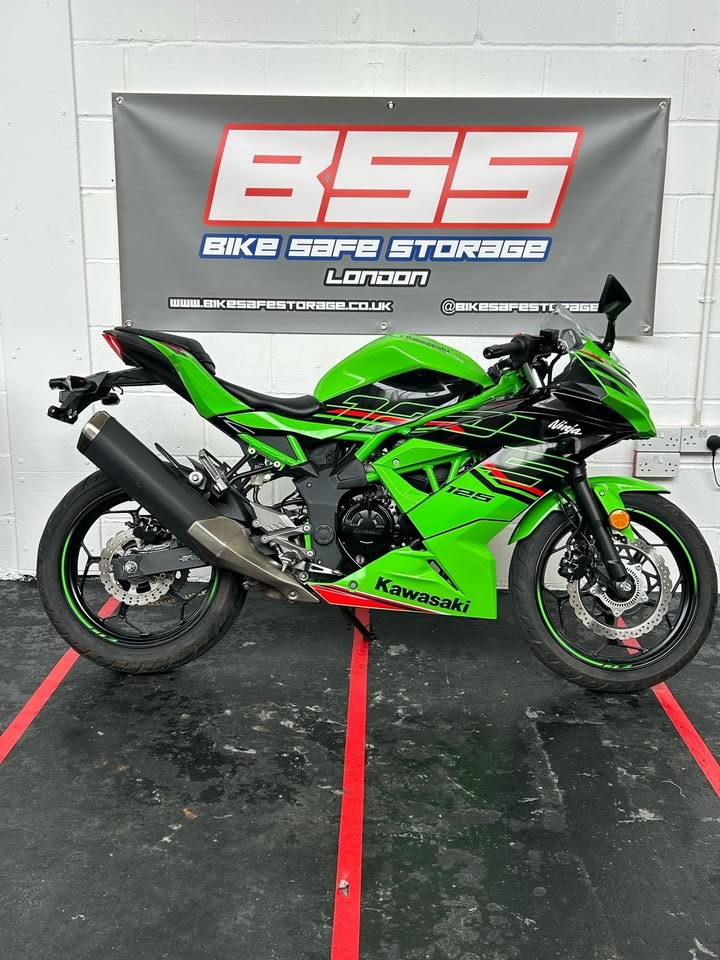 KAWASAKI Ninja 125