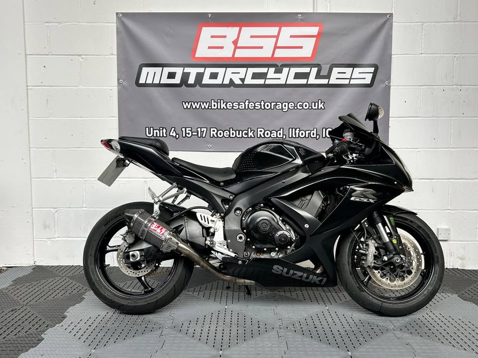 SUZUKI GSX-R 600 (K9)