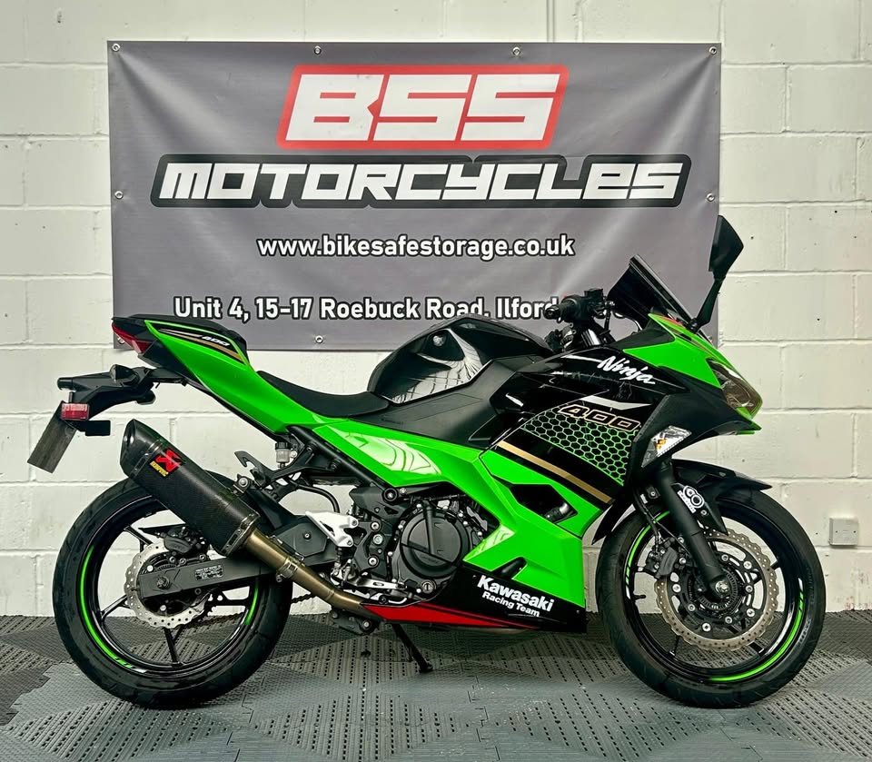 KAWASAKI Ninja 400