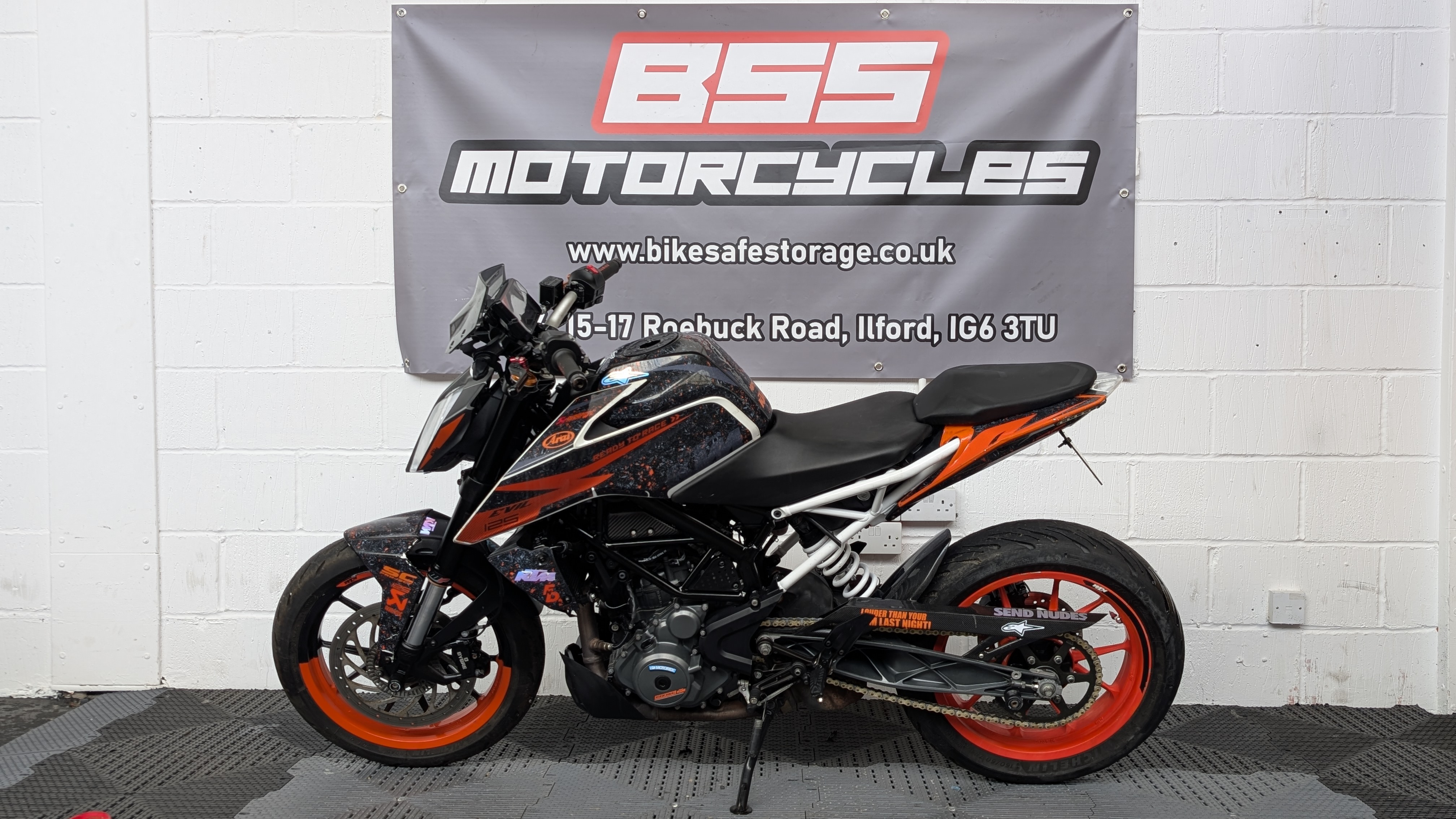KTM DUKE 390 22 - Image 2
