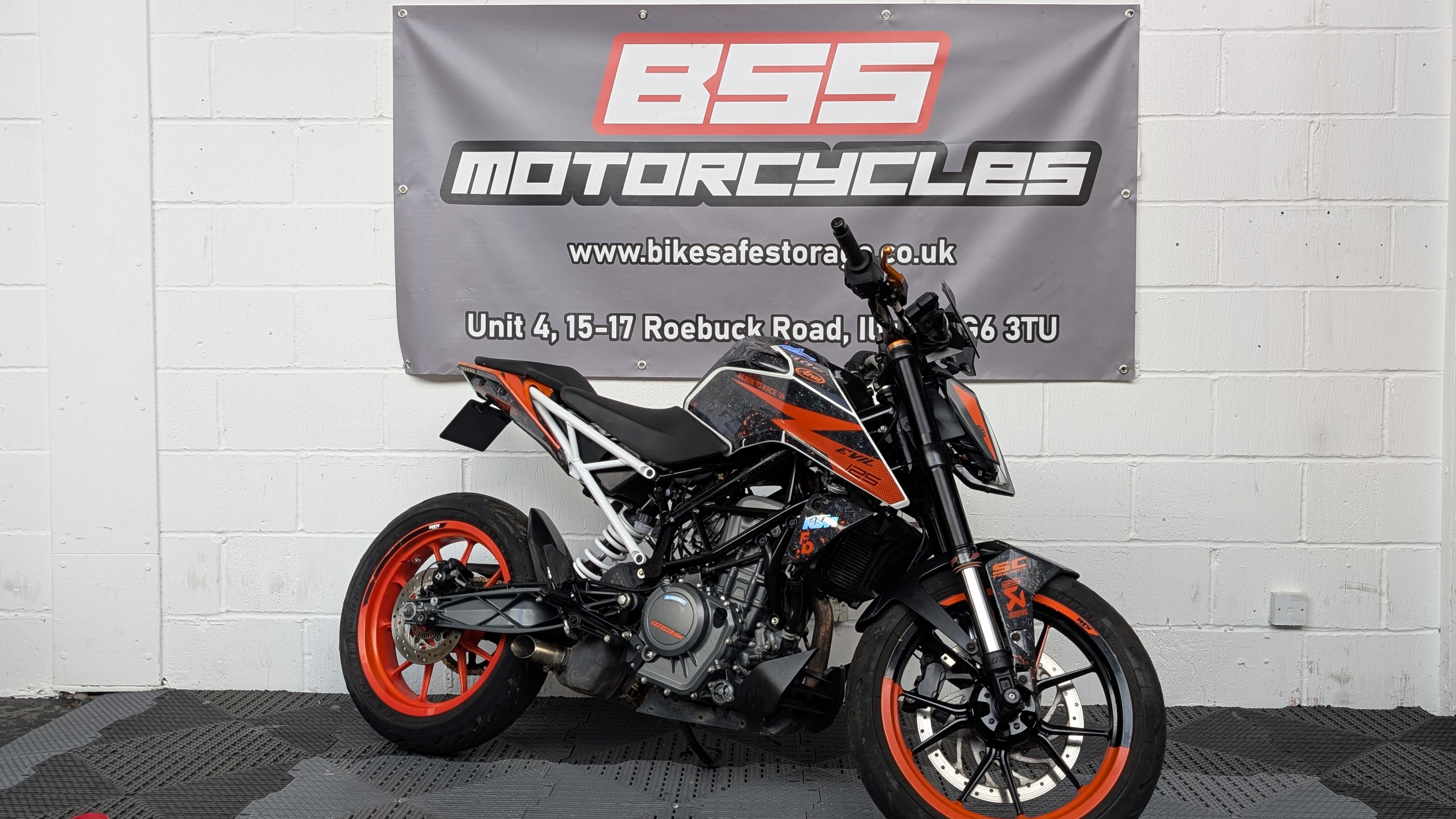 KTM DUKE 390 22 - Image 5
