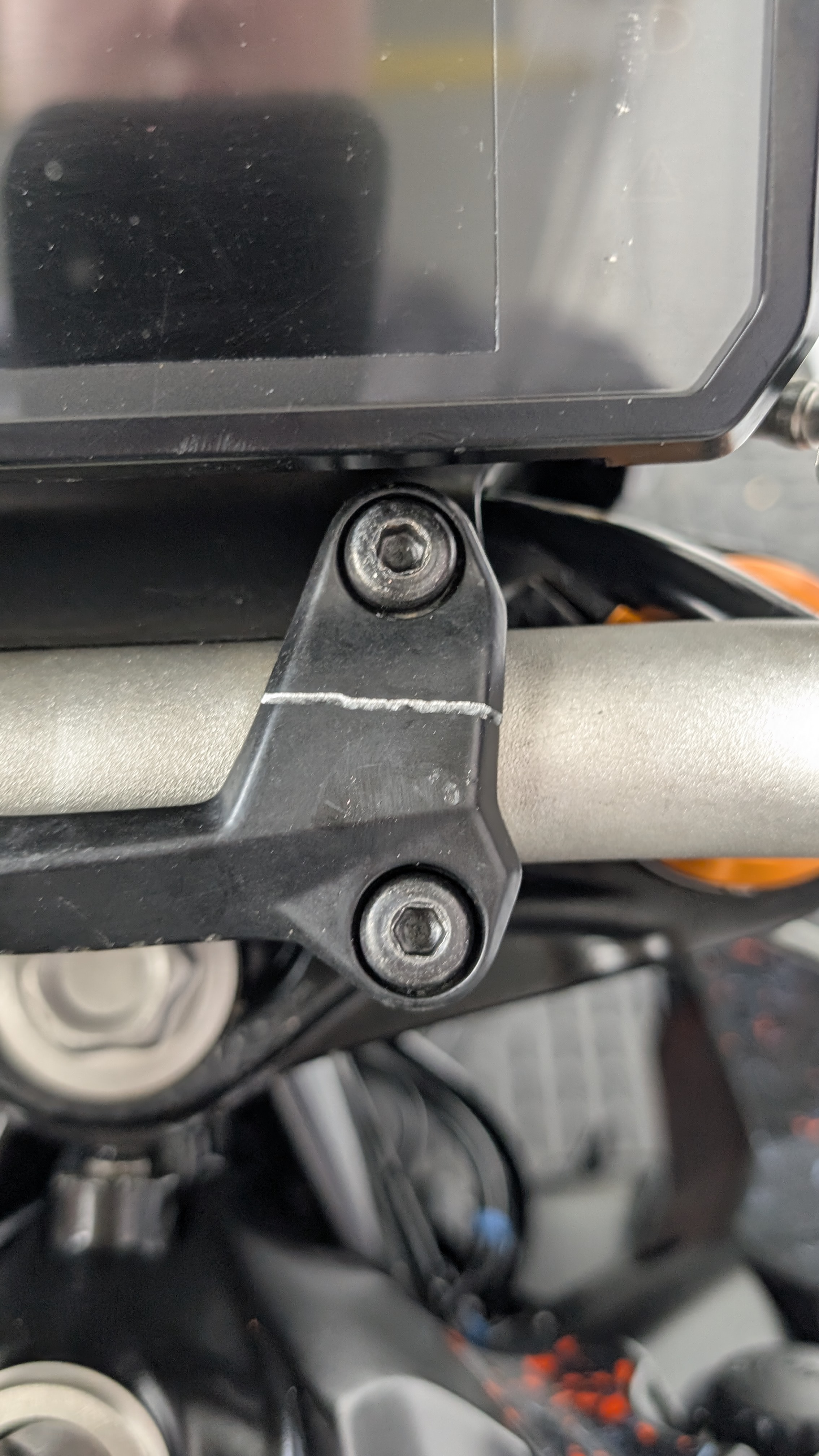 KTM DUKE 390 22 - Image 24