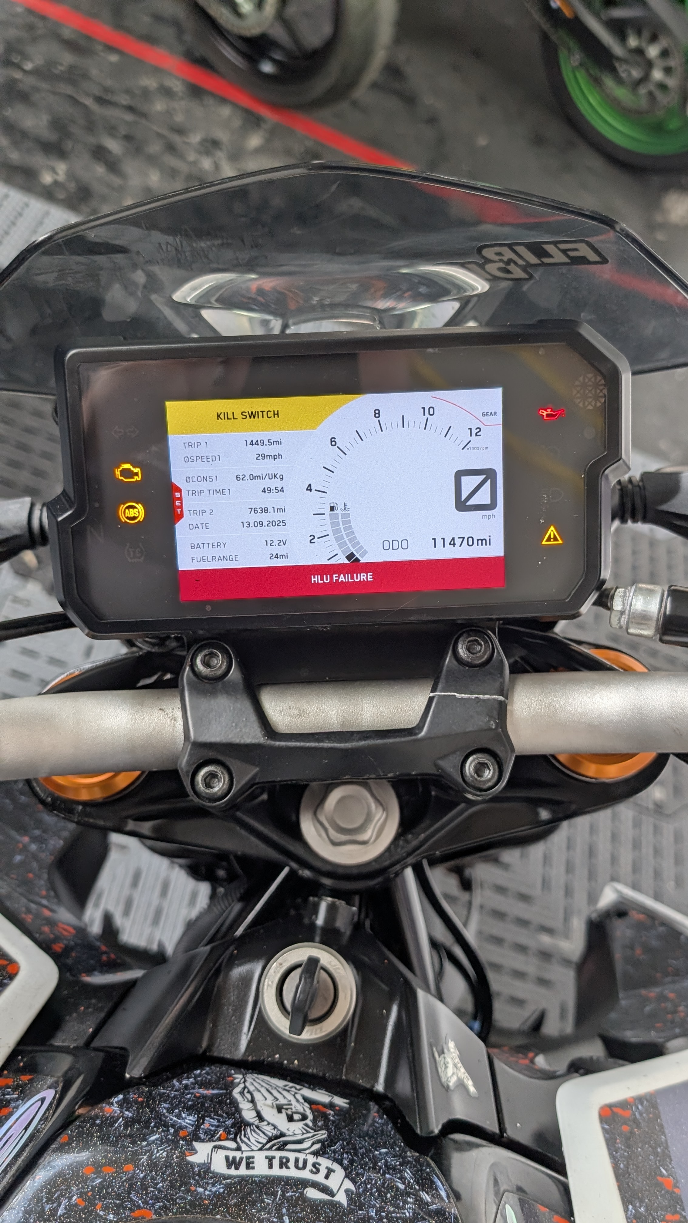 KTM DUKE 390 22 - Image 10