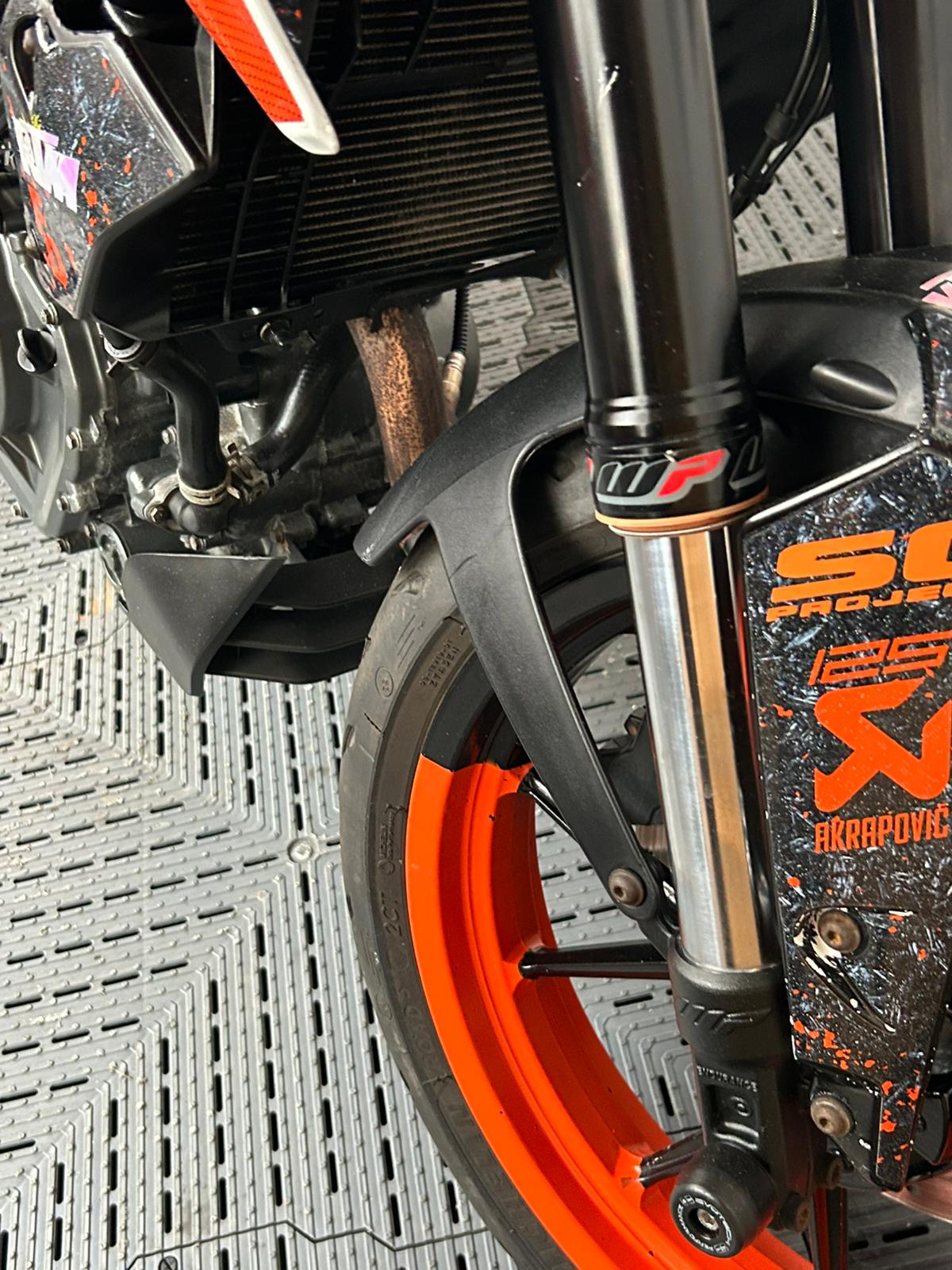 KTM DUKE 390 22 - Image 4