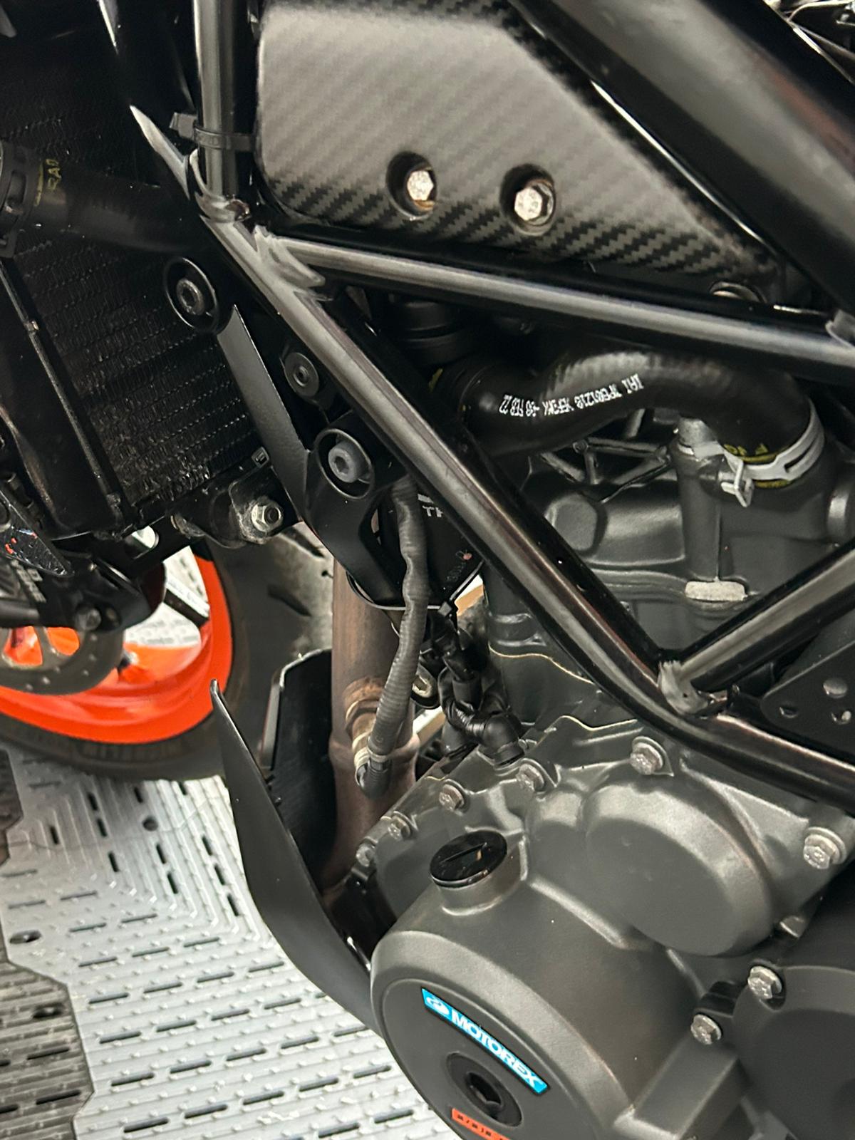 KTM DUKE 390 22 - Image 5