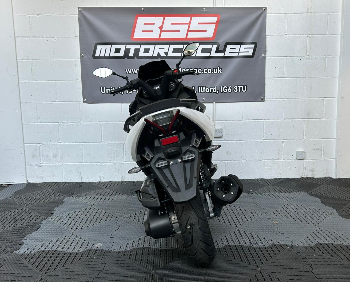 LEXMOTO PEGASUS 300 - Image 11