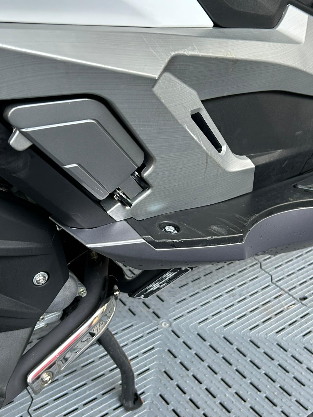 LEXMOTO PEGASUS 300 - Image 13