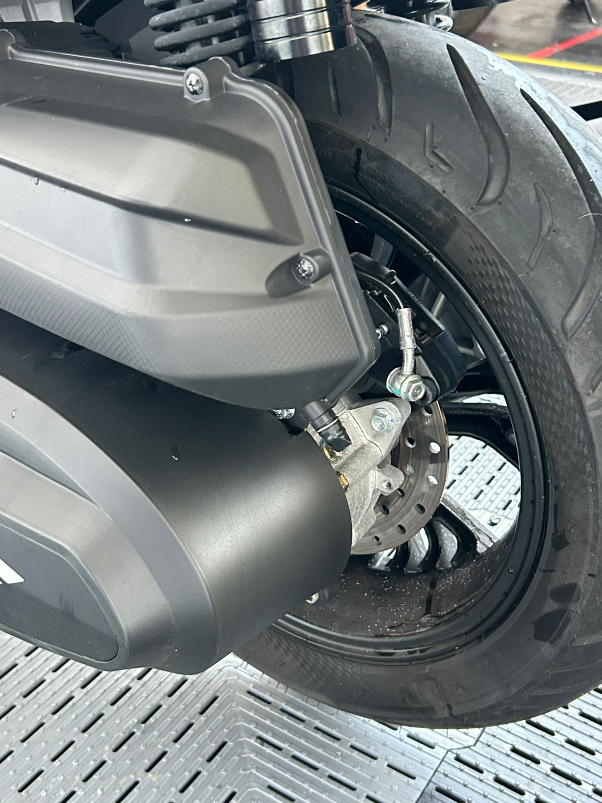 LEXMOTO PEGASUS 300 - Image 7