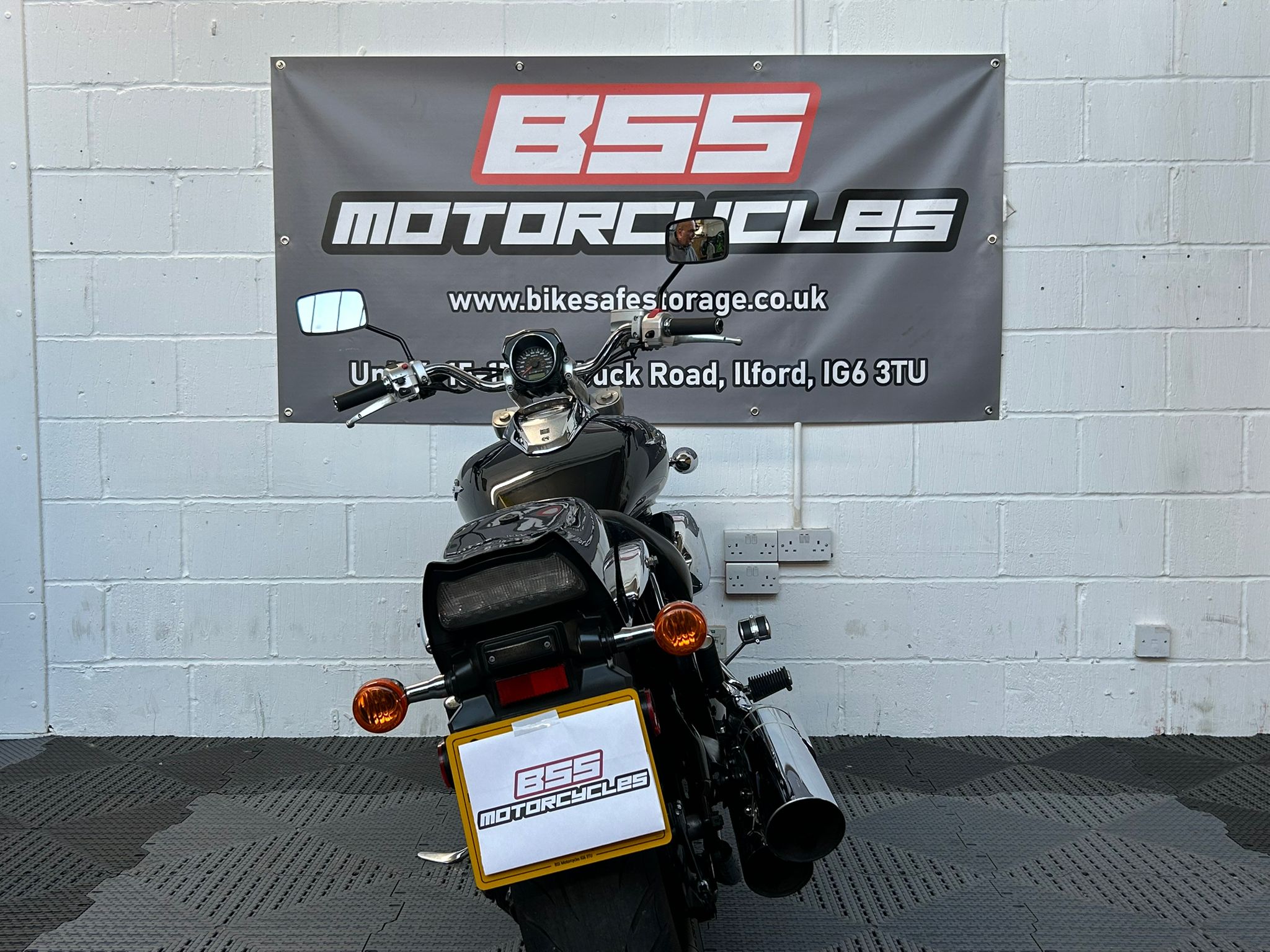 SUZUKI INTRUDER 800 VZ - Image 16