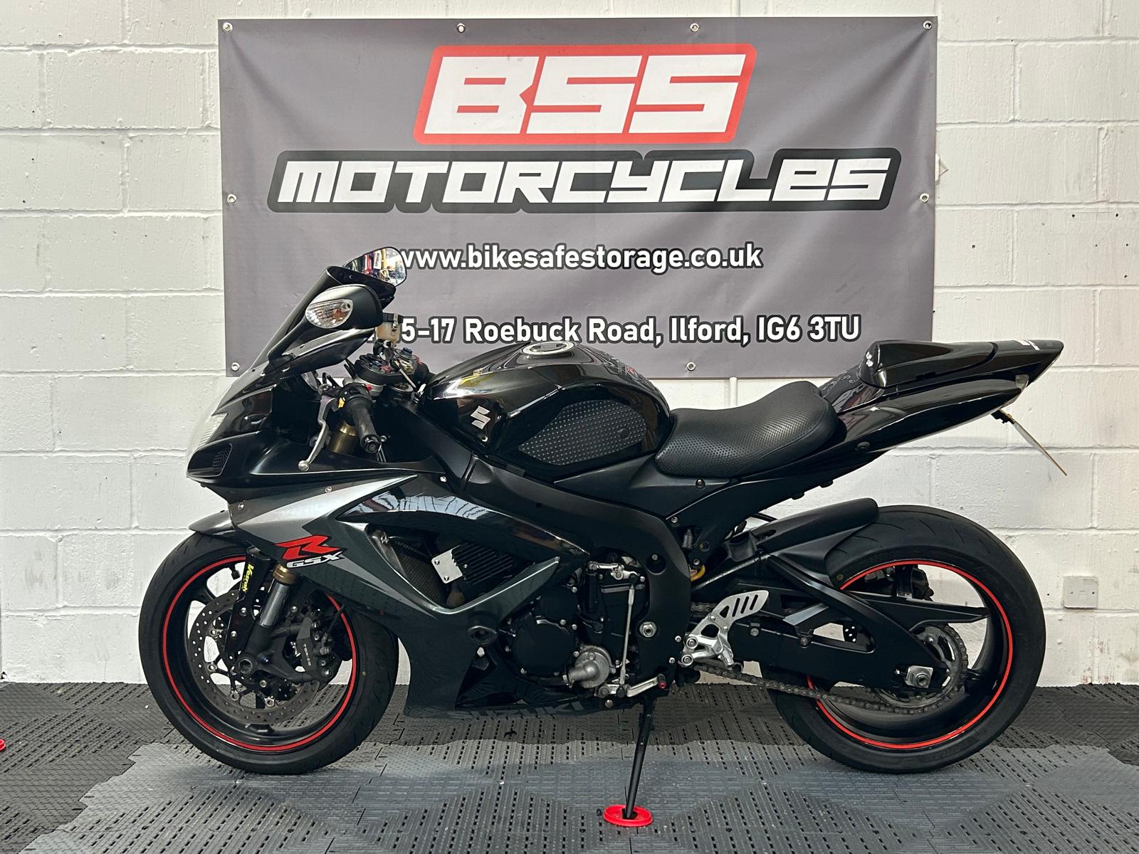 SUZUKI GSX-R600 K7 - Image 6