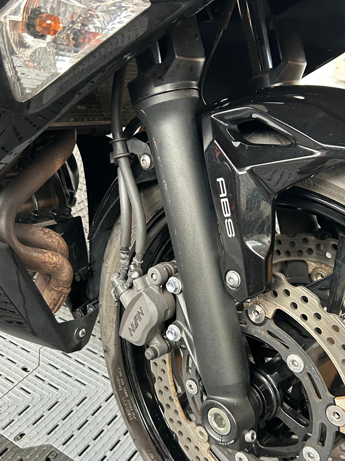 KAWASAKI NINJA 650 - Image 8