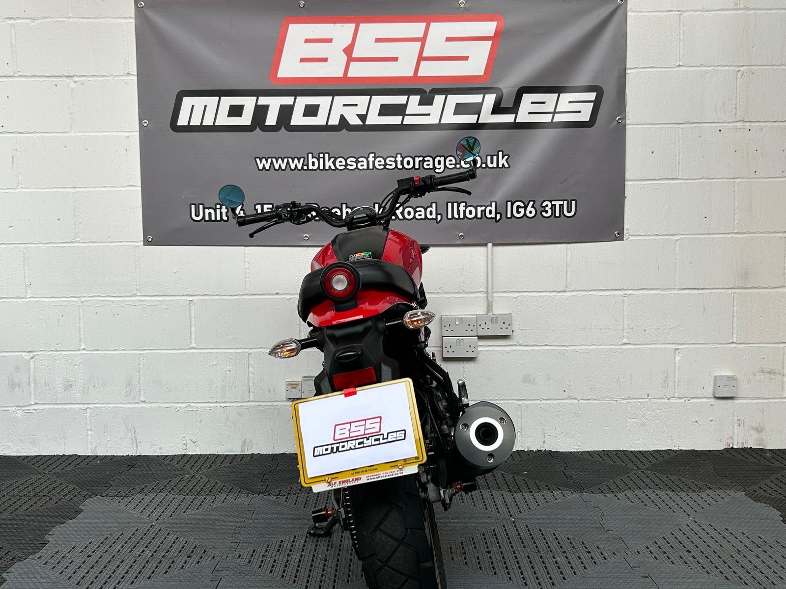 YAMAHA XSR125 - Image 8