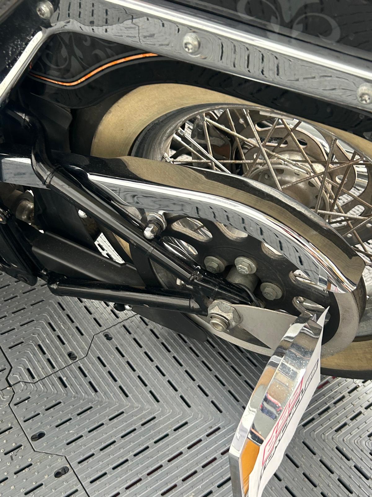 HARLEY-DAVIDSON FLSTC - Image 15