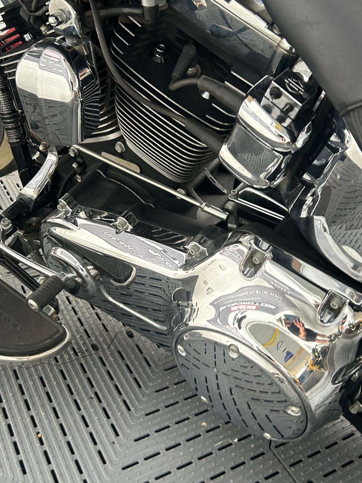 HARLEY-DAVIDSON FLSTC - Image 8