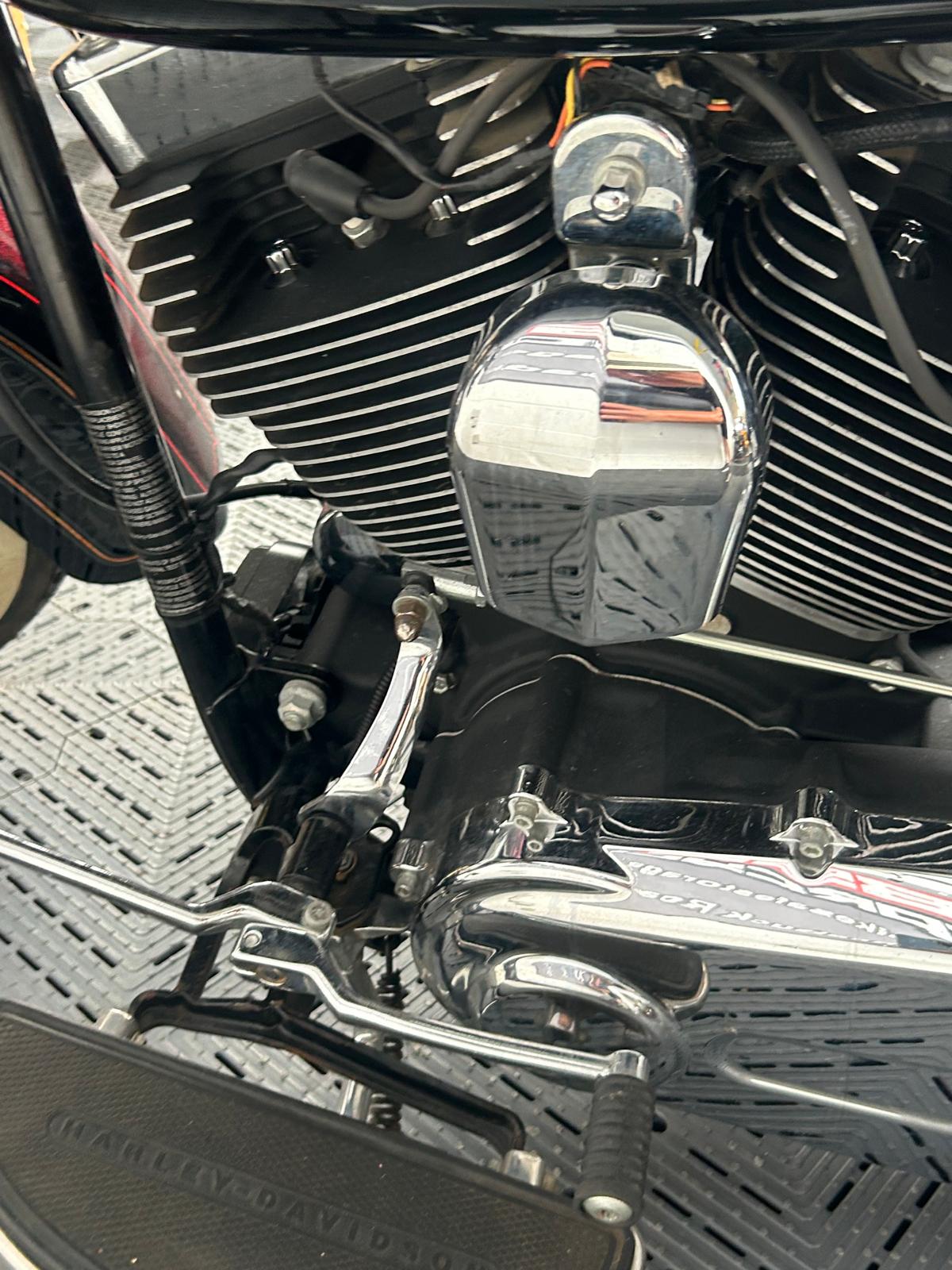 HARLEY-DAVIDSON FLSTC - Image 9