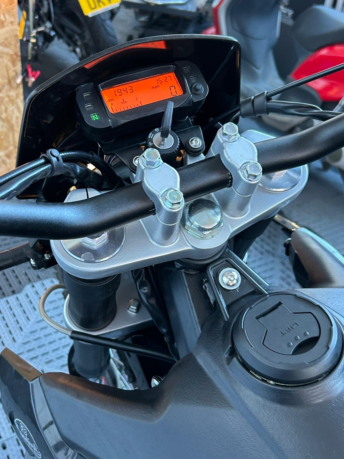 MONDIAL SMX 125 E5 - Image 11