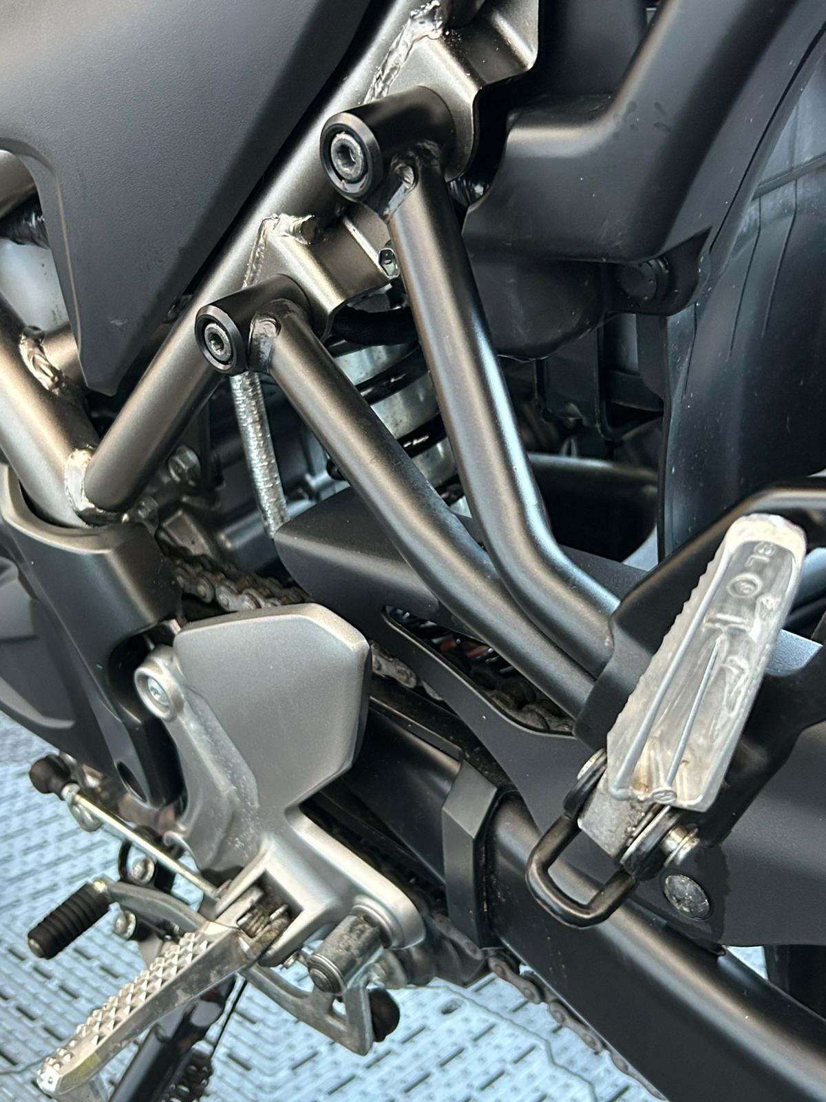 SUZUKI SV 650 - Image 13