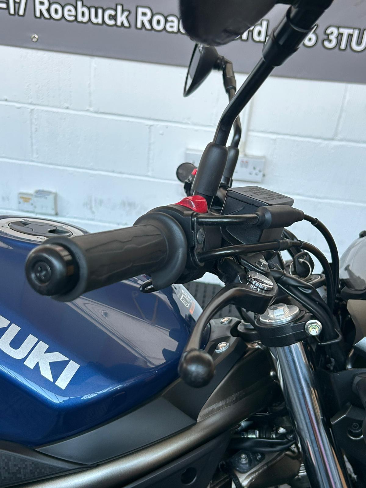SUZUKI SV 650 - Image 4