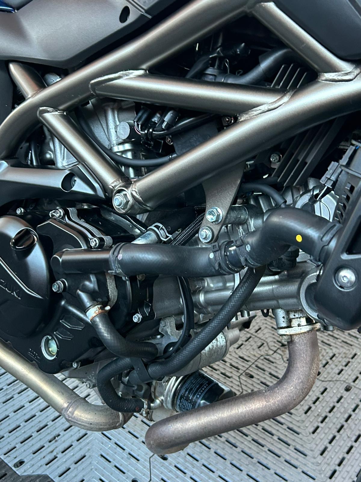 SUZUKI SV 650 - Image 7